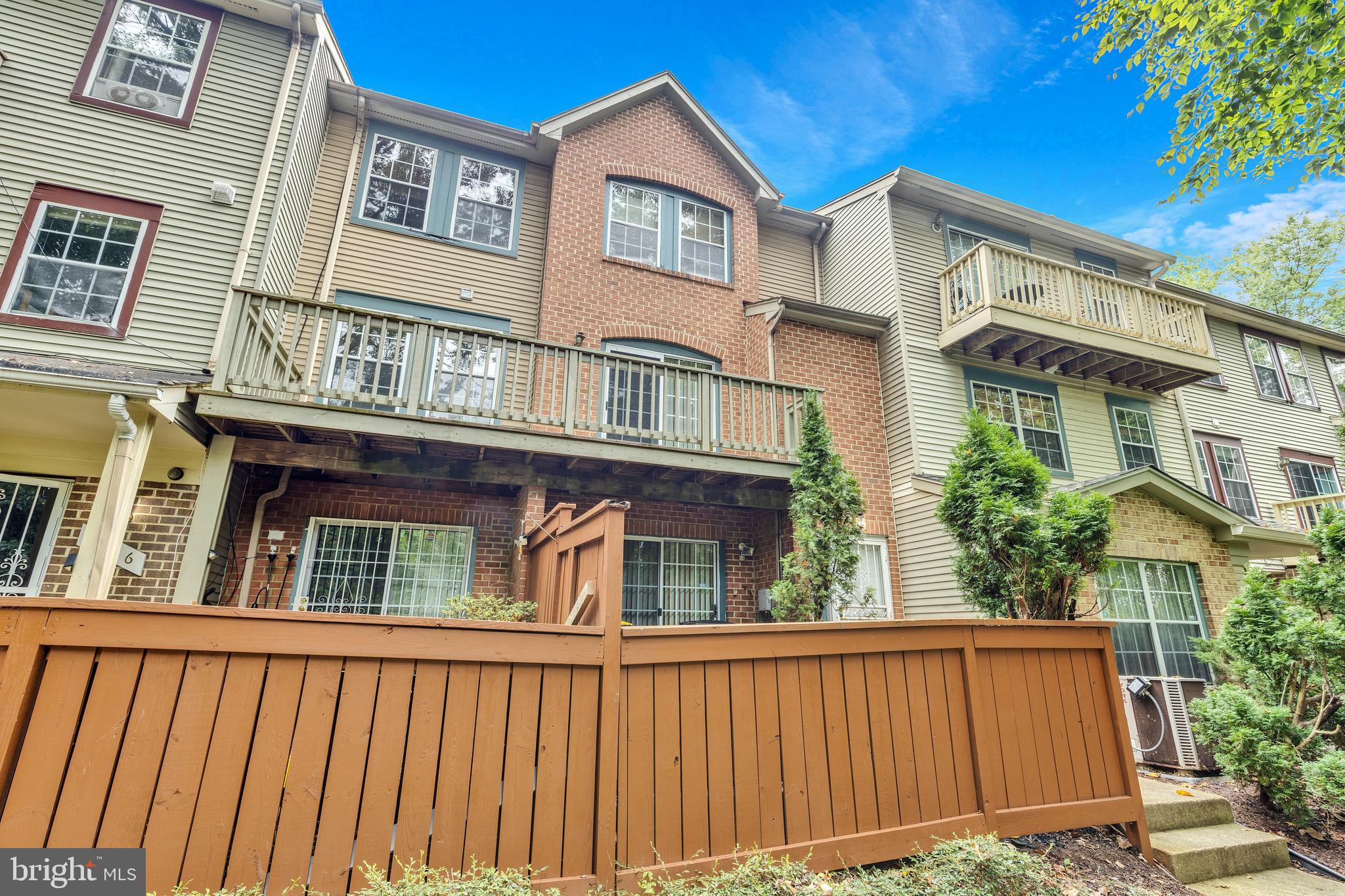 GLENSFORD CONDO - Residential