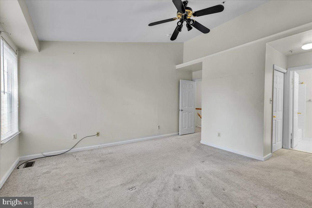 GLENSFORD CONDO - Residential