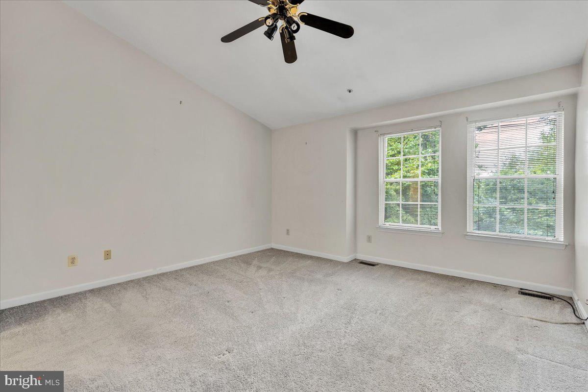 GLENSFORD CONDO - Residential