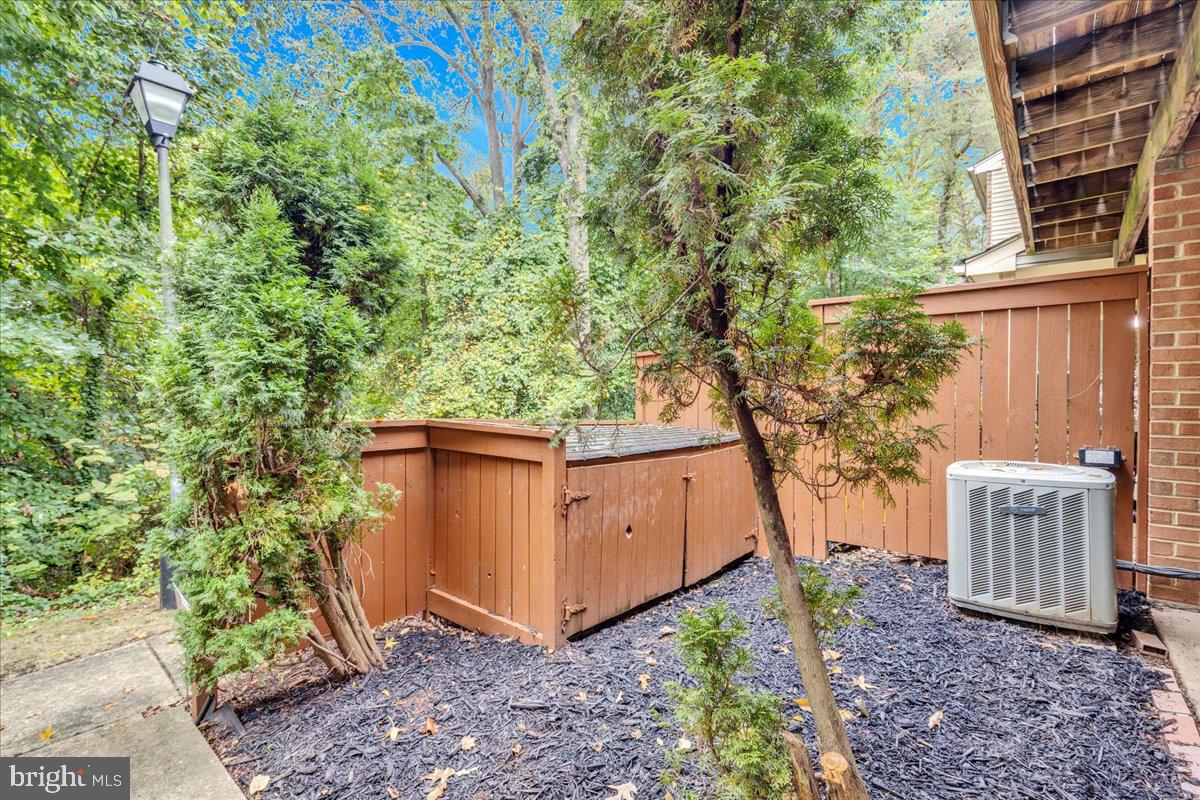 GLENSFORD CONDO - Residential