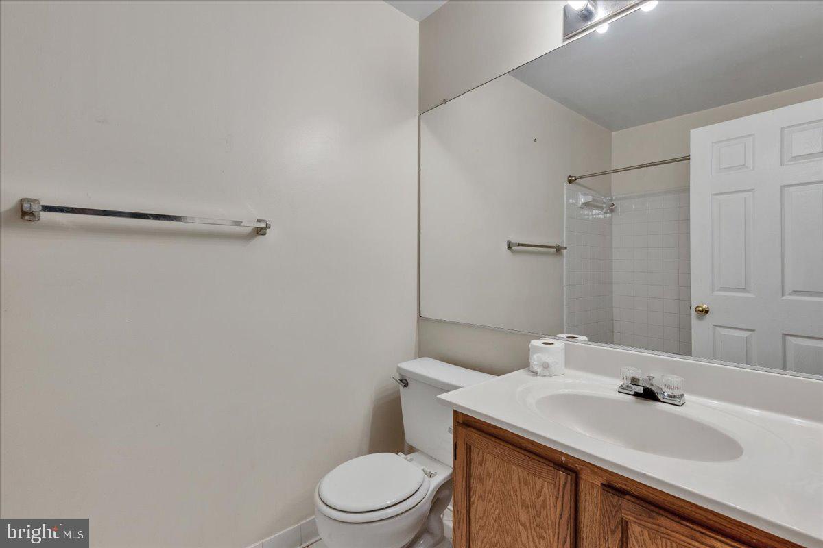 GLENSFORD CONDO - Residential