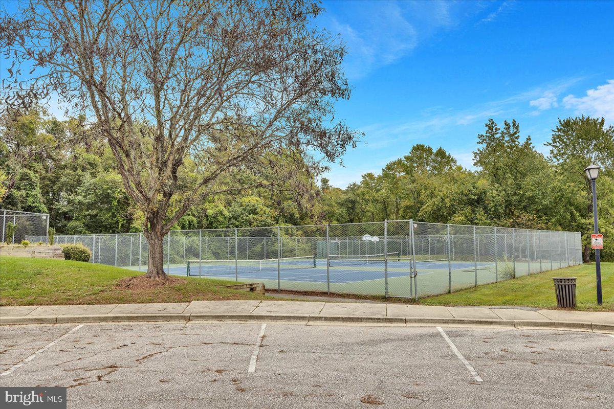 GLENSFORD CONDO - Residential