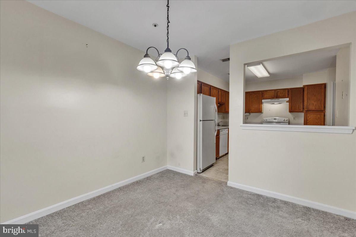 GLENSFORD CONDO - Residential