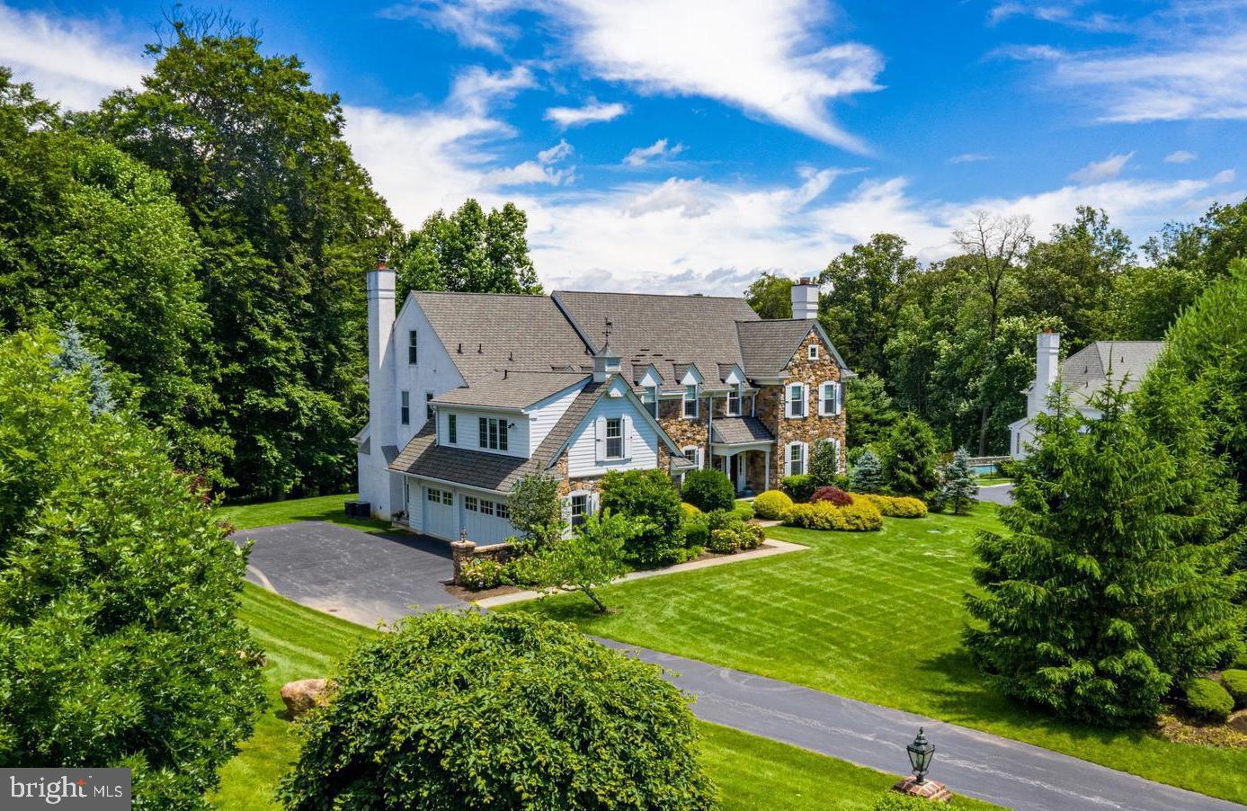 WHITE HORSE - Residential