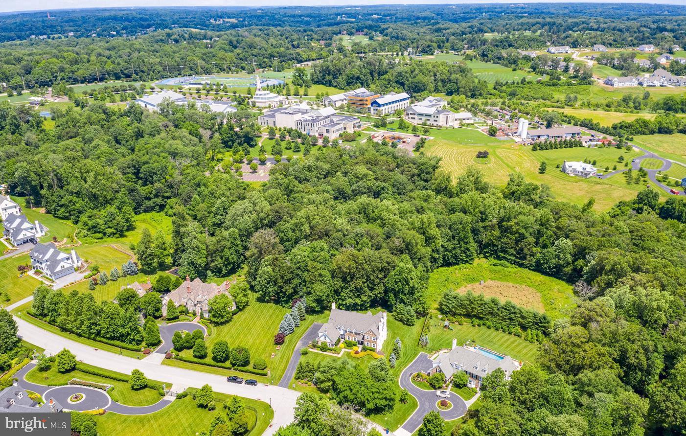 WHITE HORSE - Residential