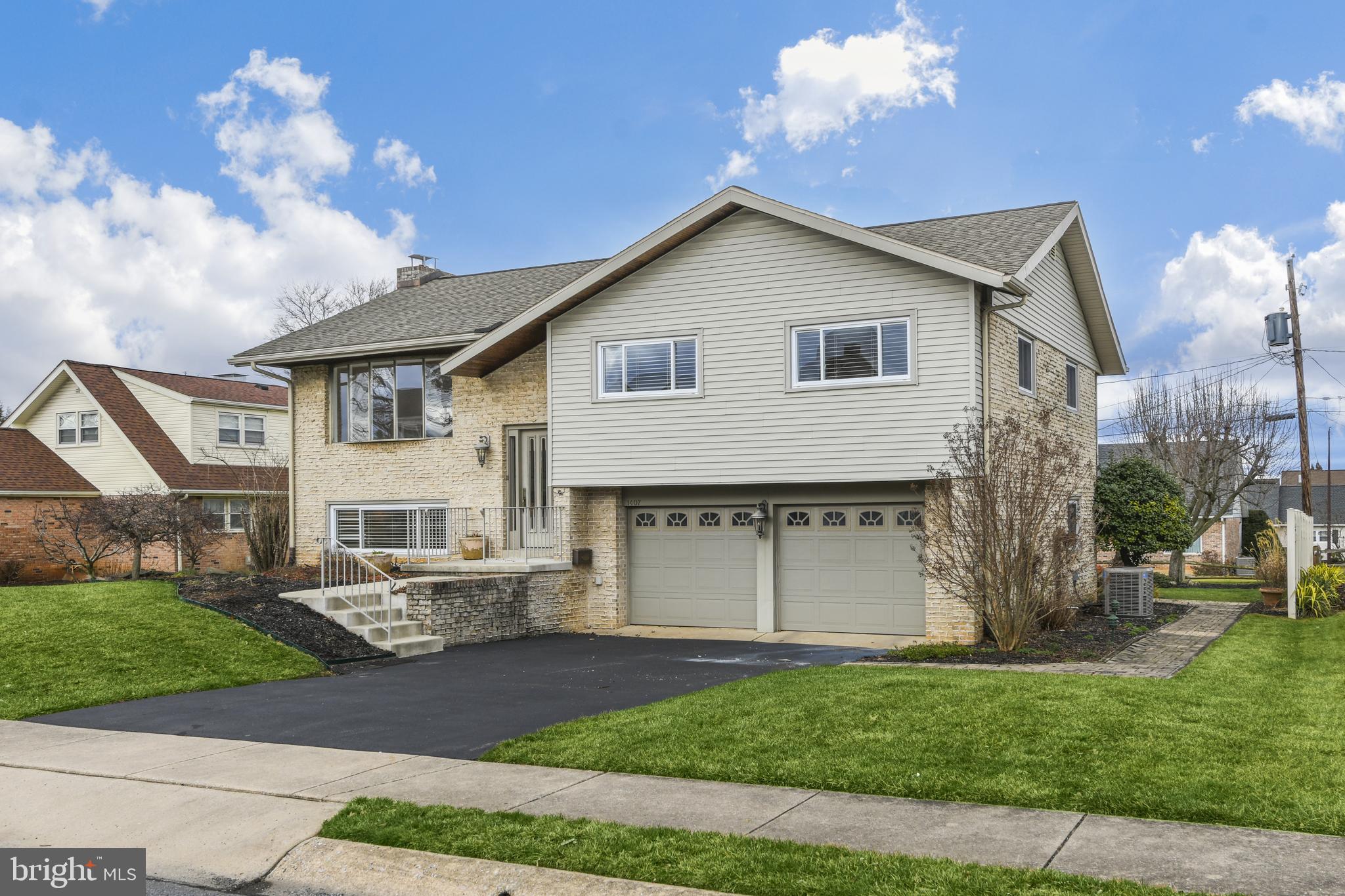 WHITFIELD - Residential