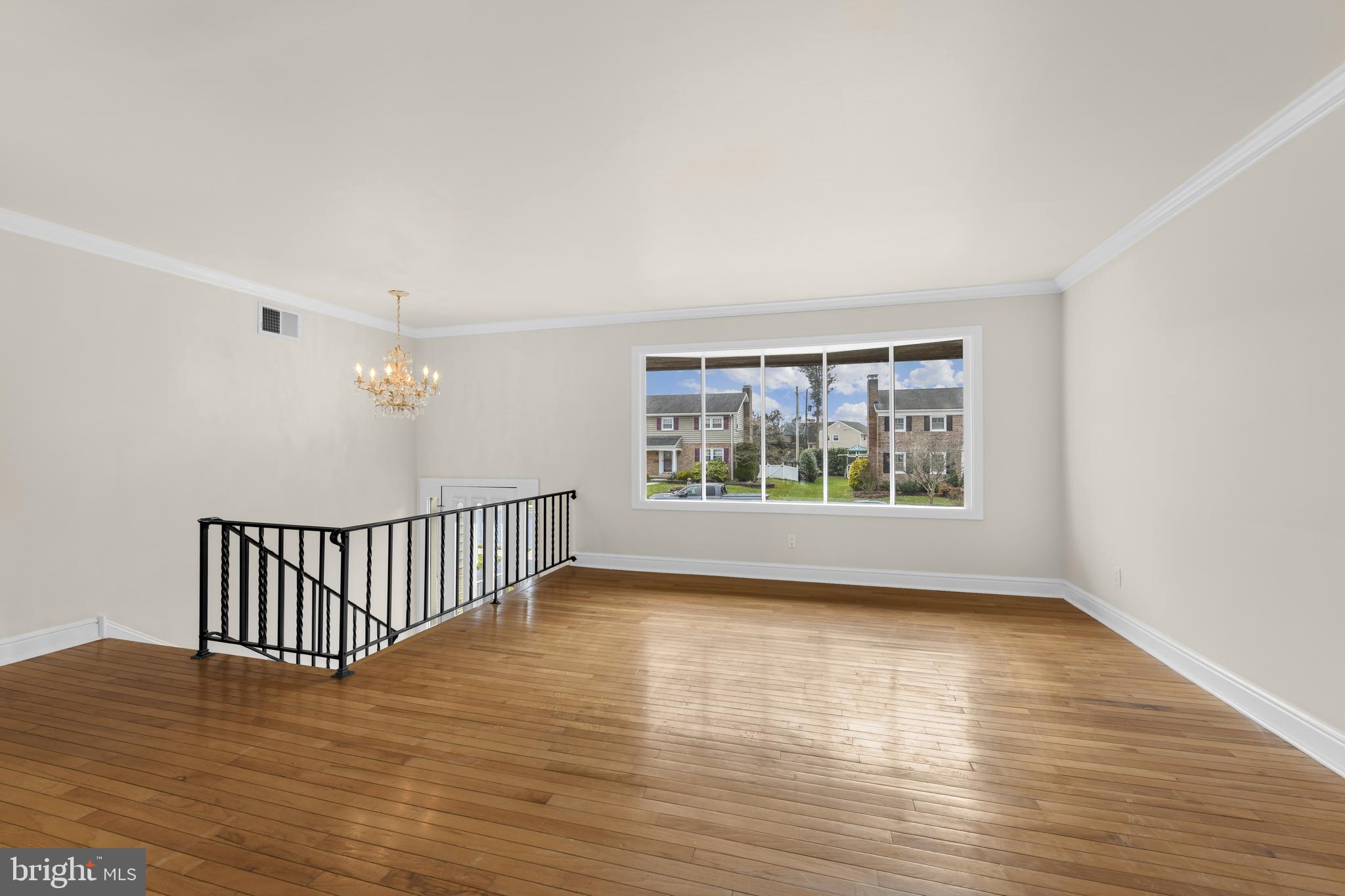 WHITFIELD - Residential