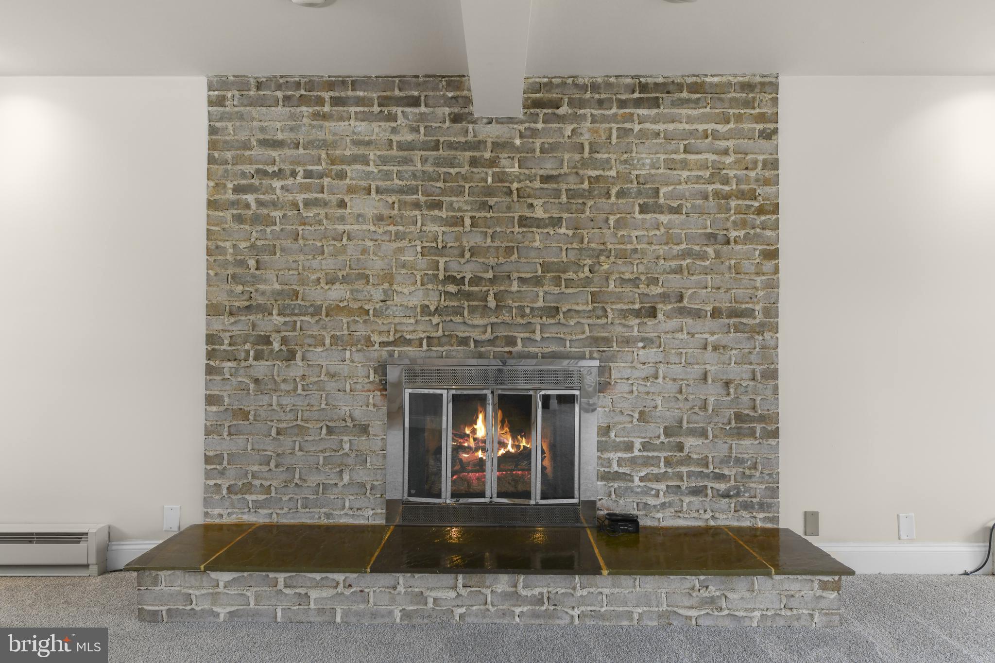 WHITFIELD - Residential