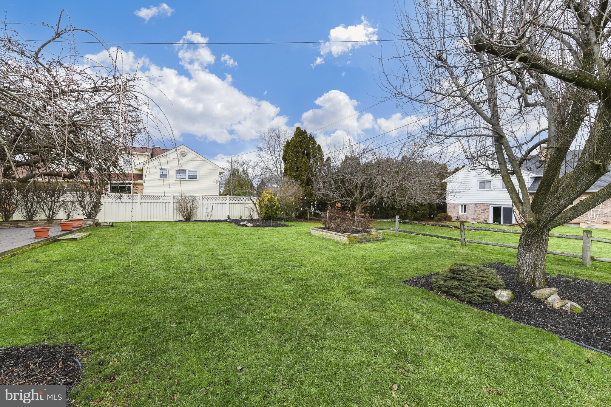 WHITFIELD - Residential