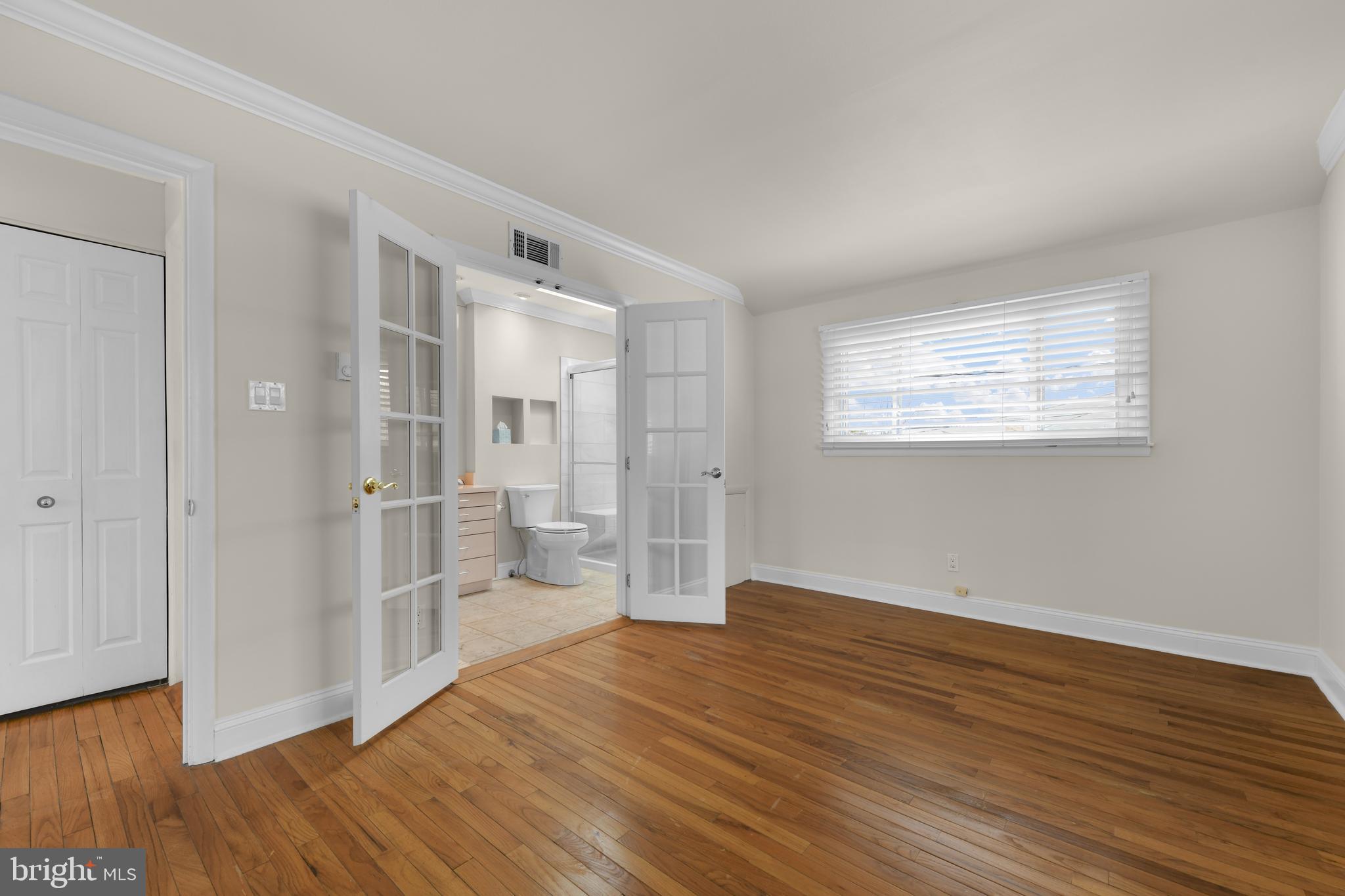 WHITFIELD - Residential