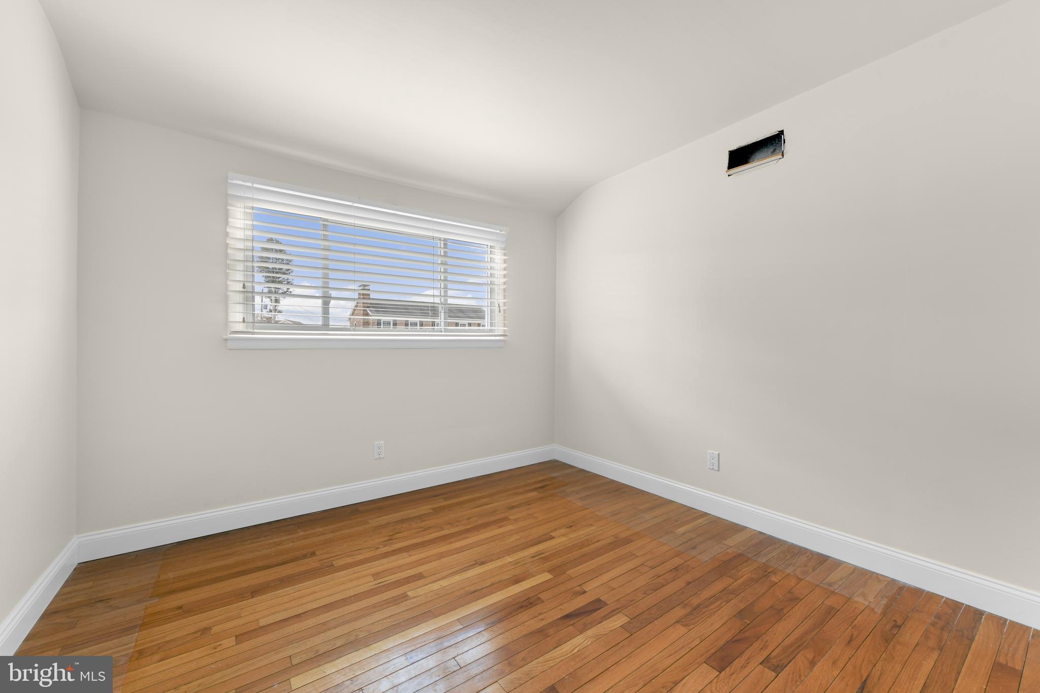 WHITFIELD - Residential