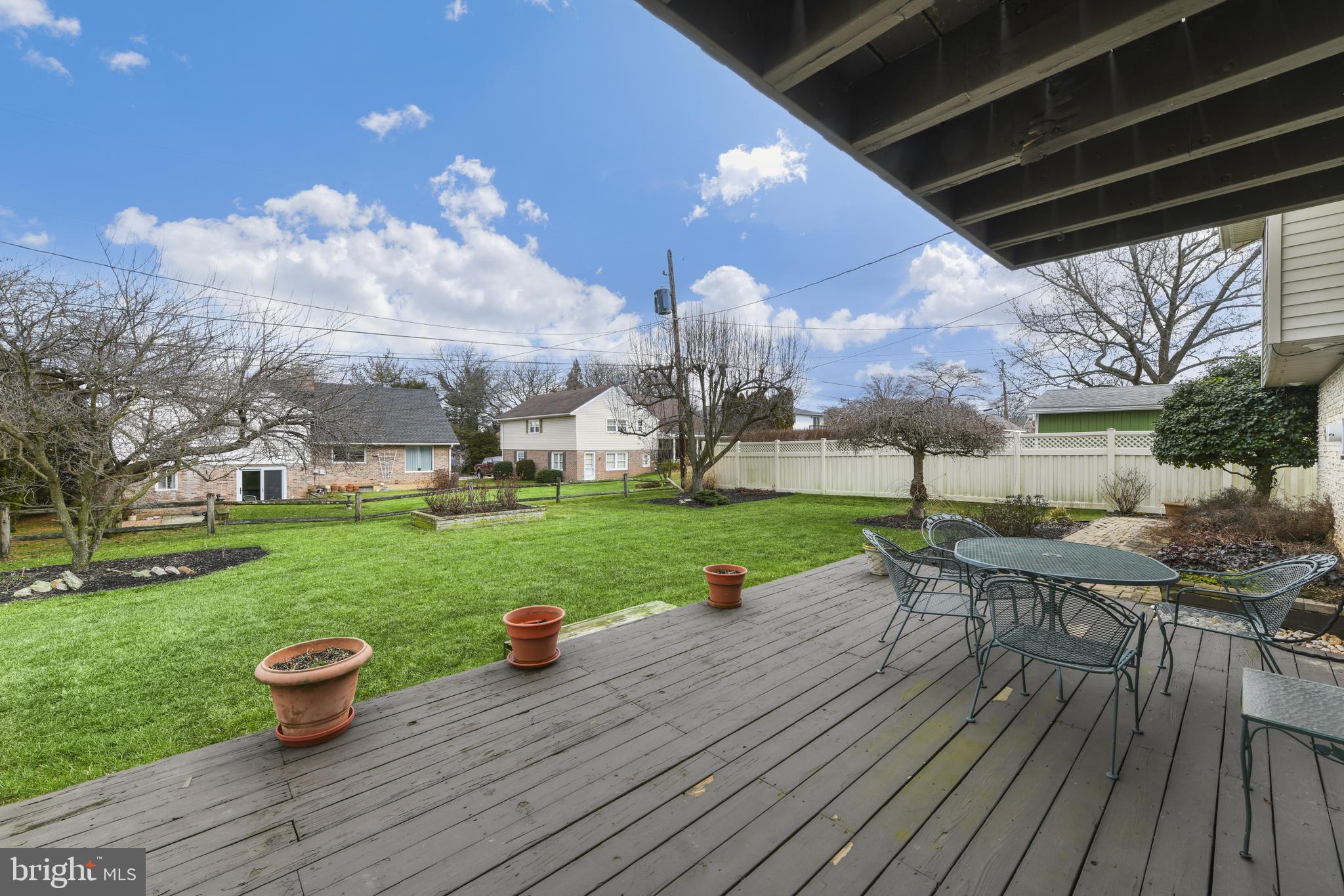 WHITFIELD - Residential