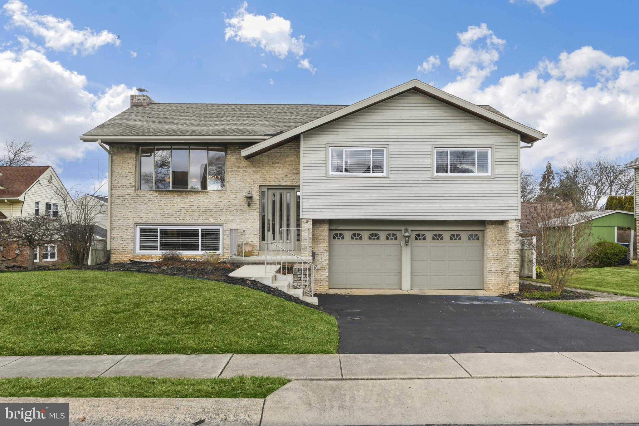 WHITFIELD - Residential