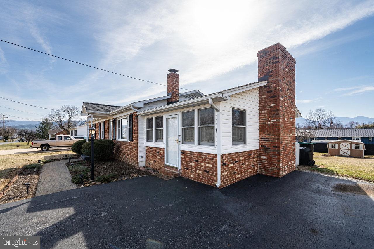 LAWLER - Residential