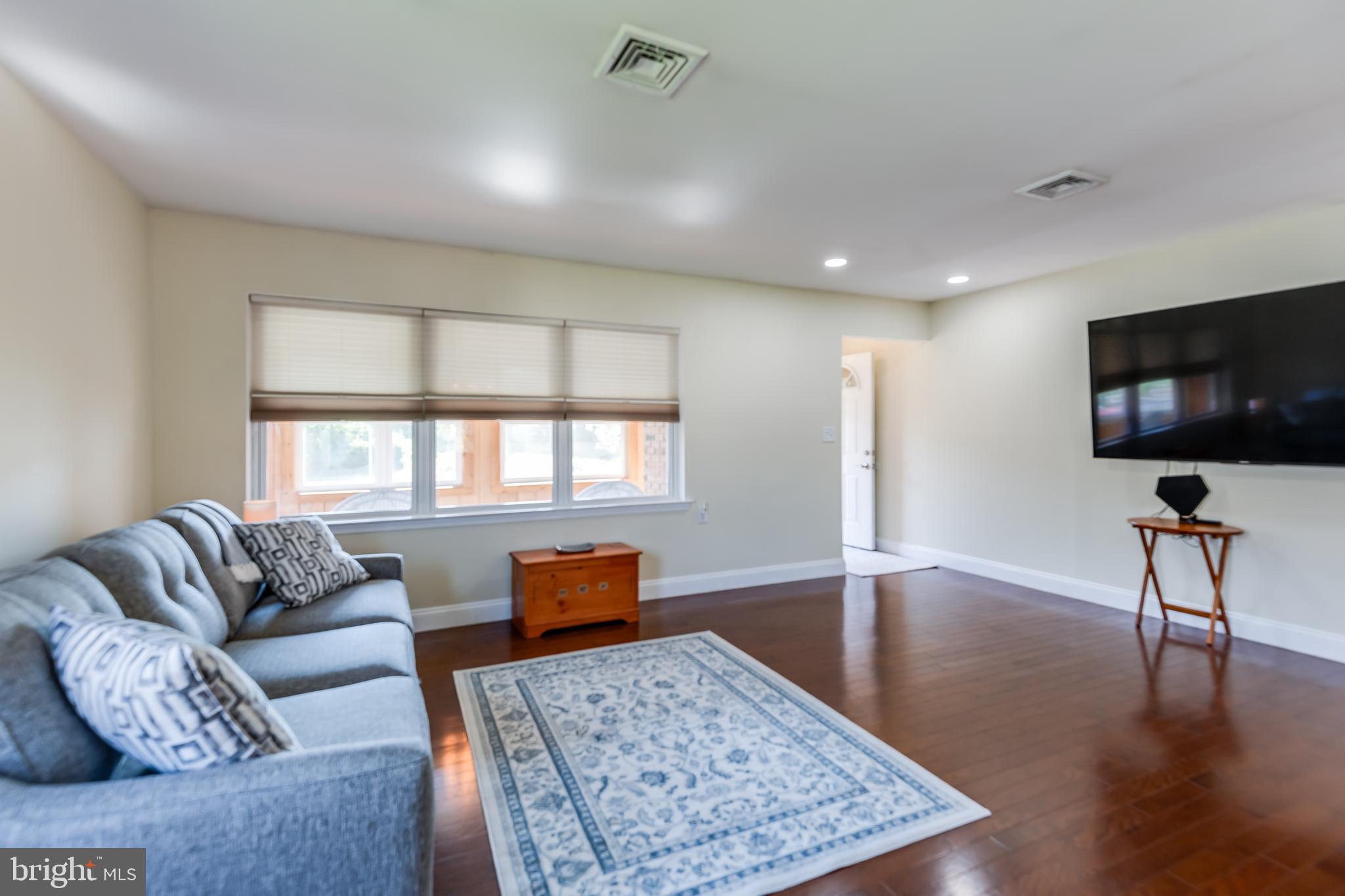 72 ST DAVIDS PLACE