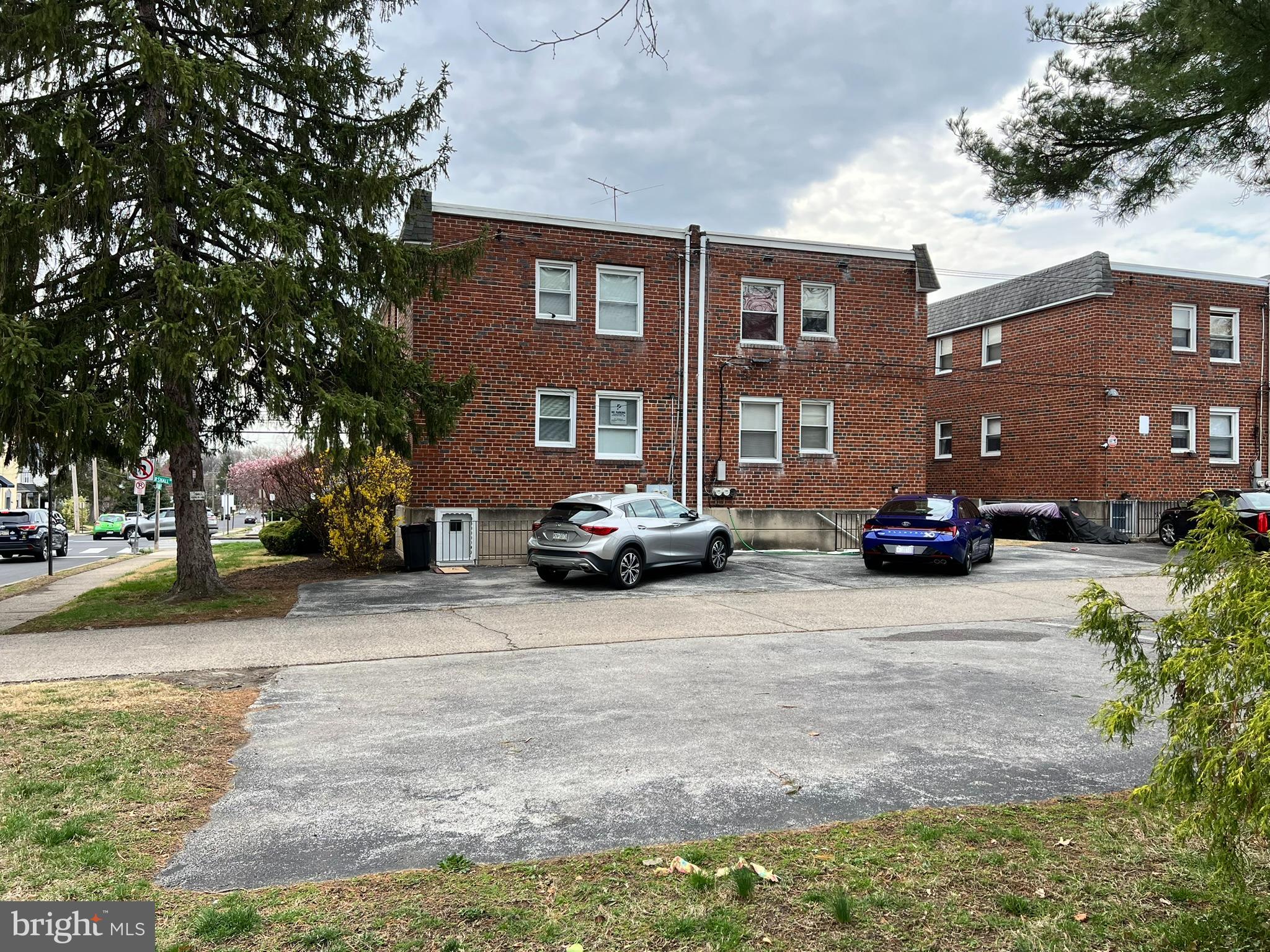 DREXEL HILL - Residential Income