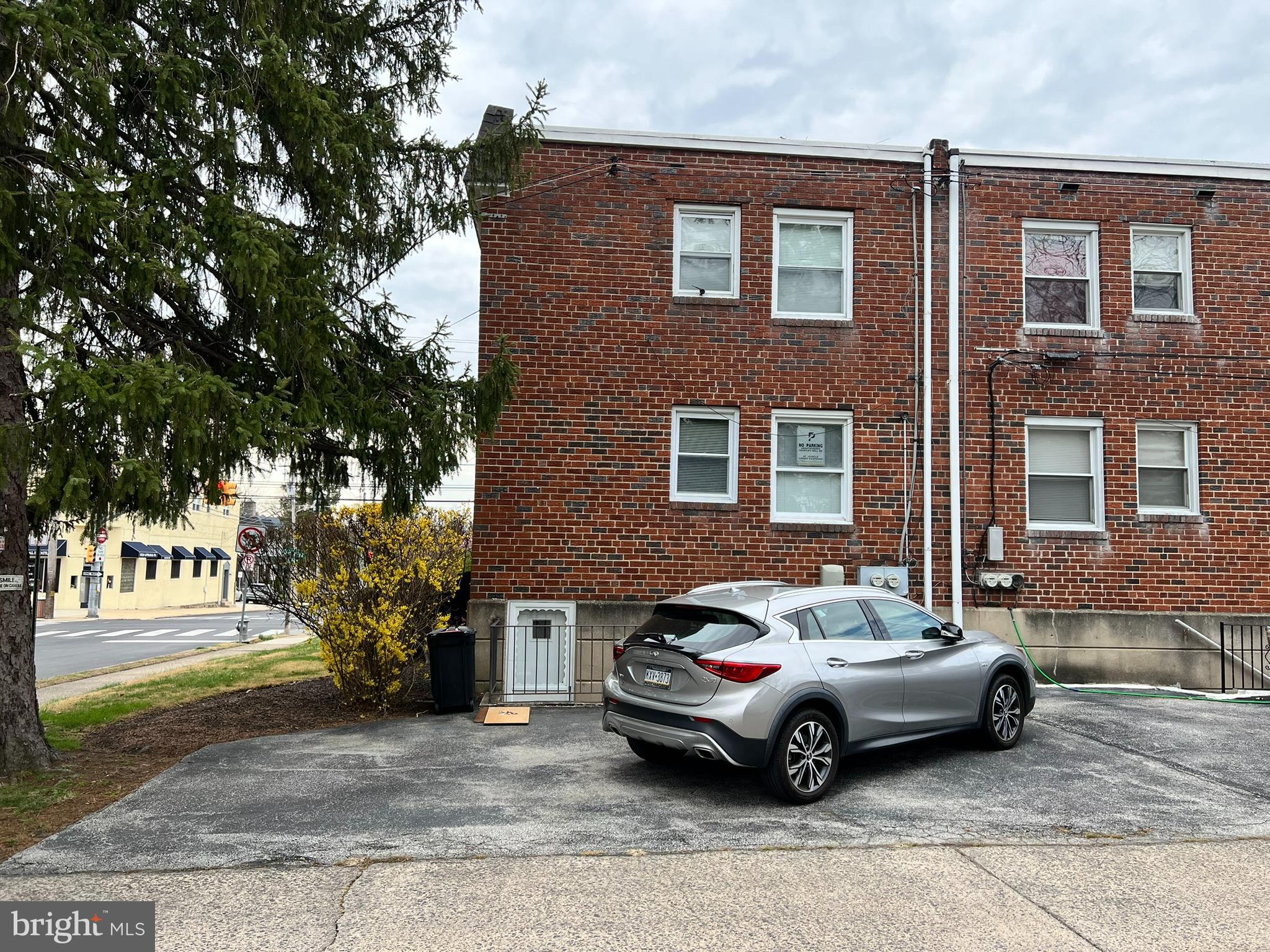 DREXEL HILL - Residential Income