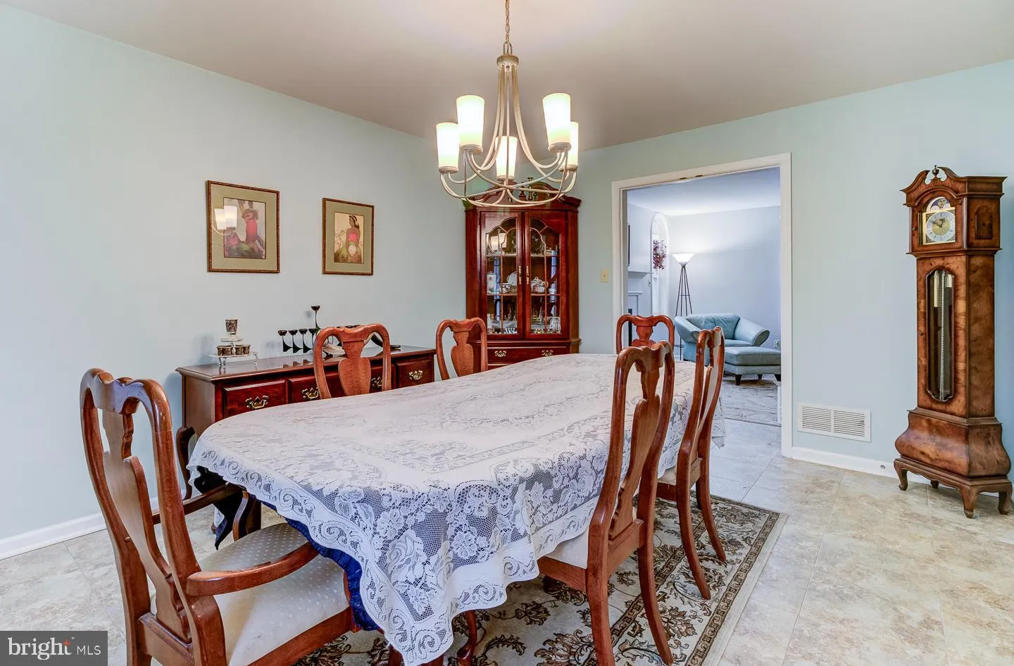 Nottingham, Pennsylvania 19362, United States, 4 Bedrooms Bedrooms, ,3 BathroomsBathrooms,Residential,Pending,24842
