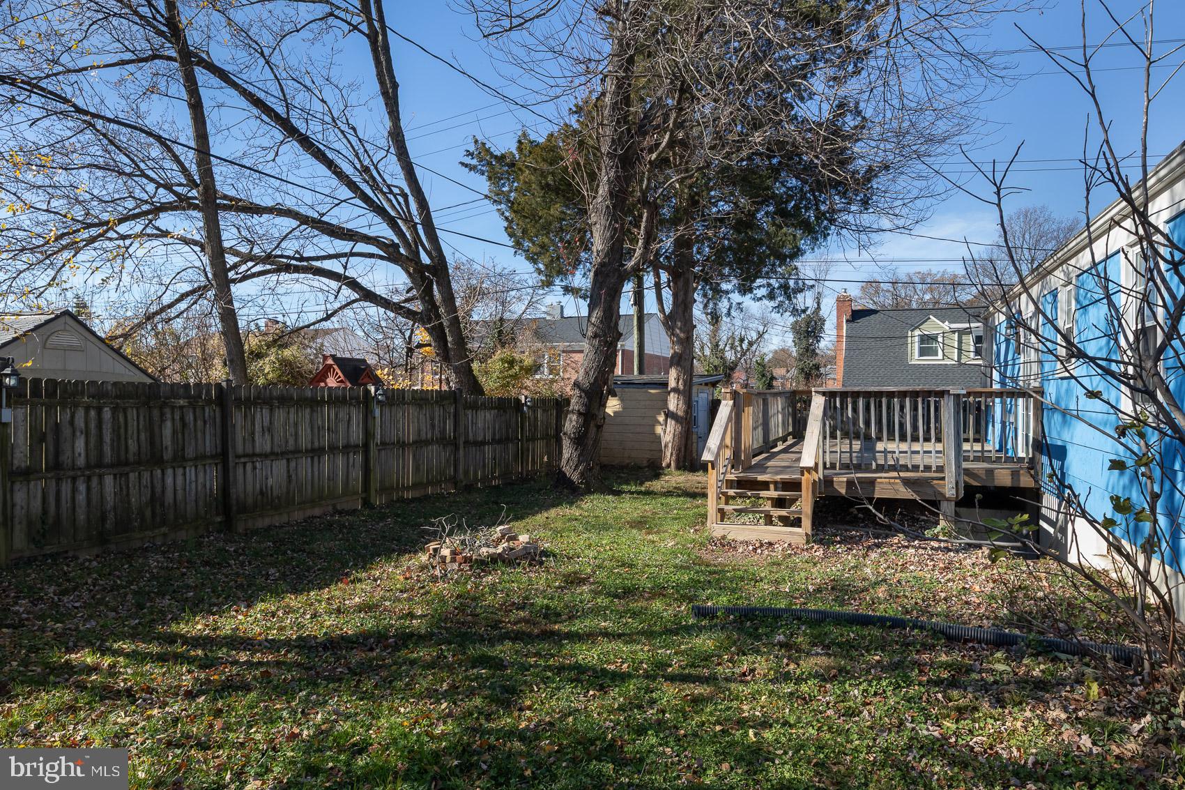 GLEN OAKS - Residential