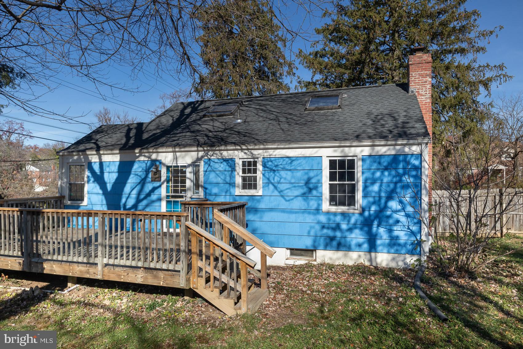 GLEN OAKS - Residential