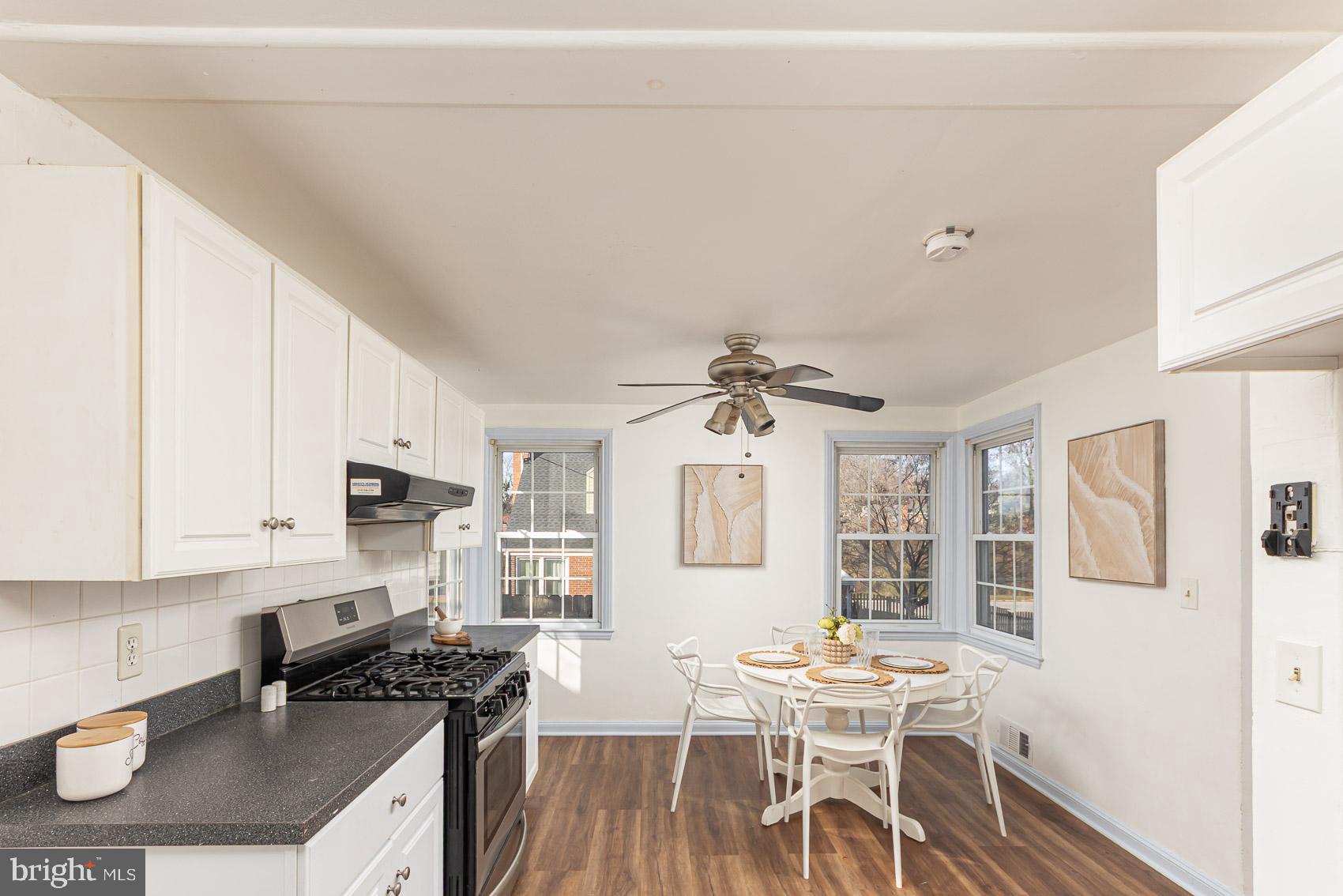 GLEN OAKS - Residential