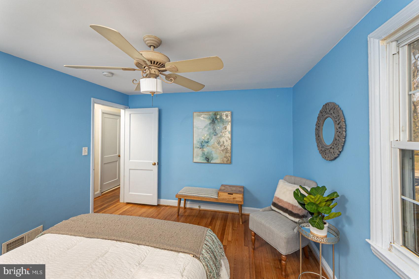 GLEN OAKS - Residential