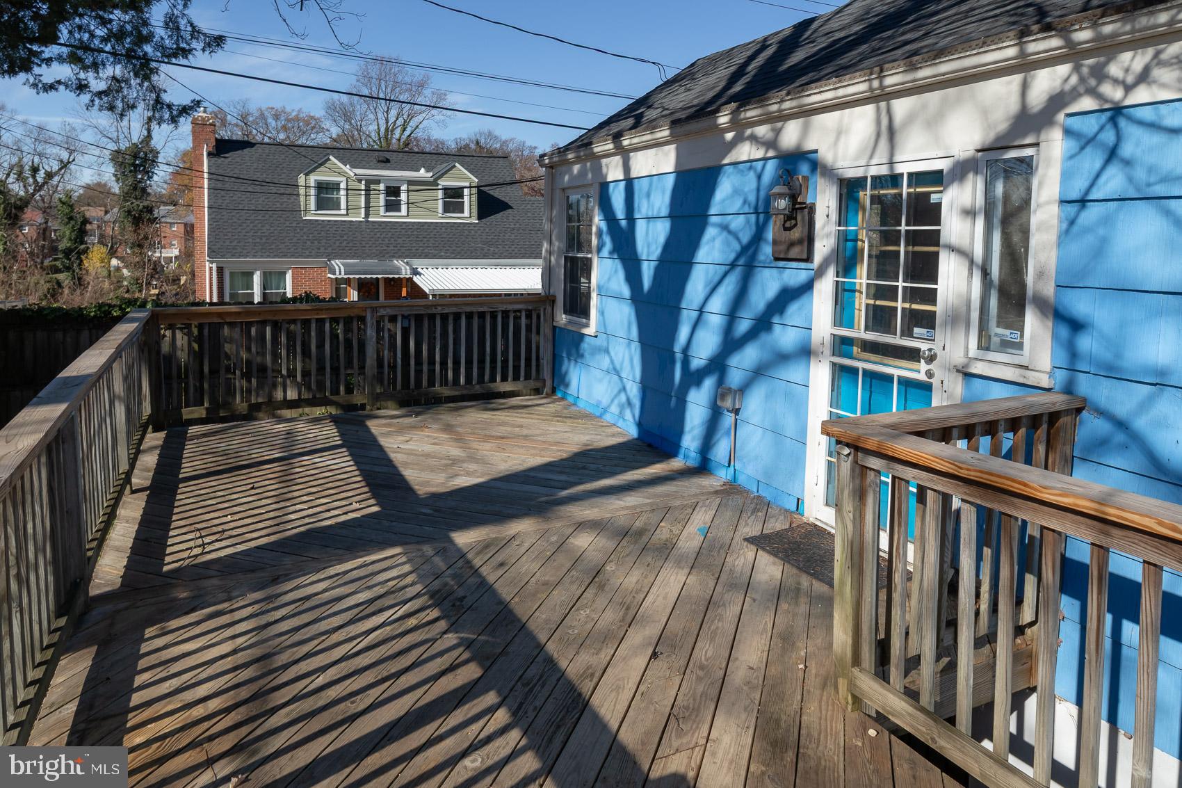 GLEN OAKS - Residential