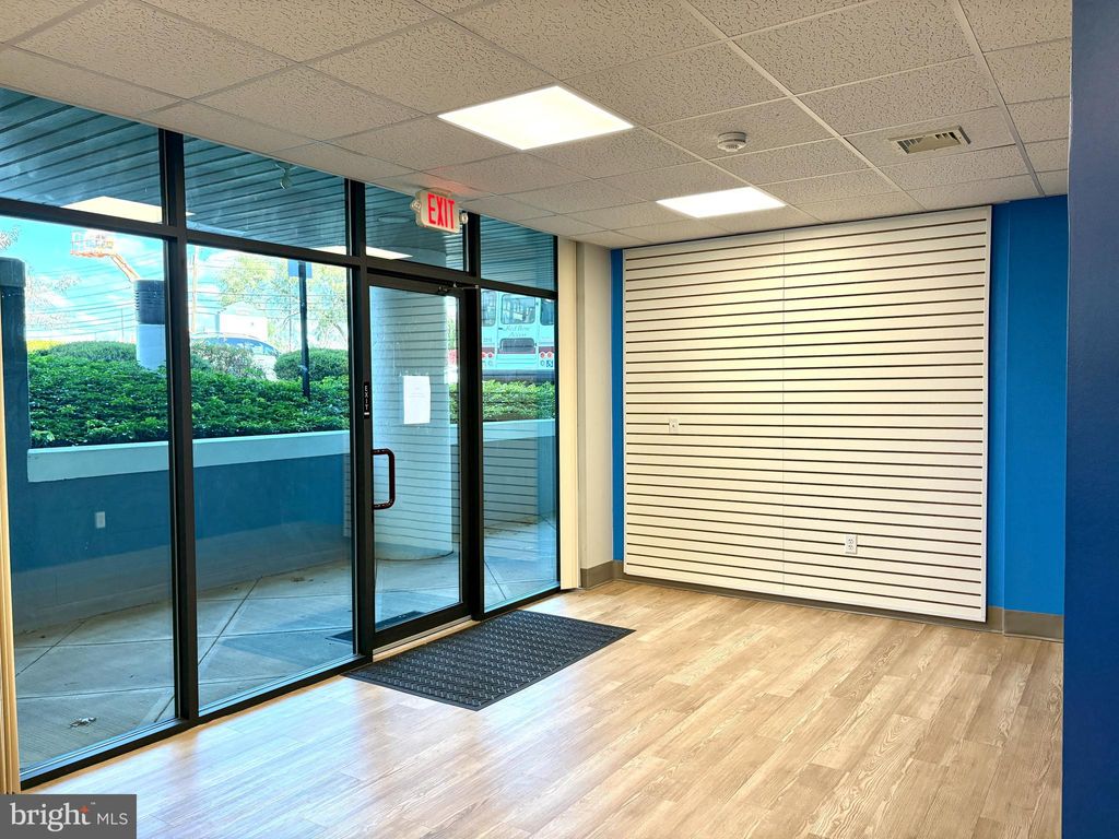 Photo of 930 Red Rose Ct #102, LANCASTER, PA 17603 (MLS # PALA2082110)