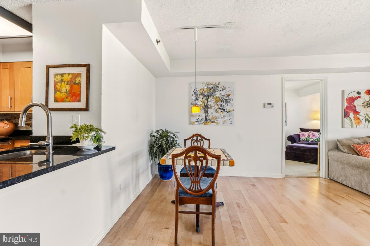 THE CHASE AT BETHESDA - Residential