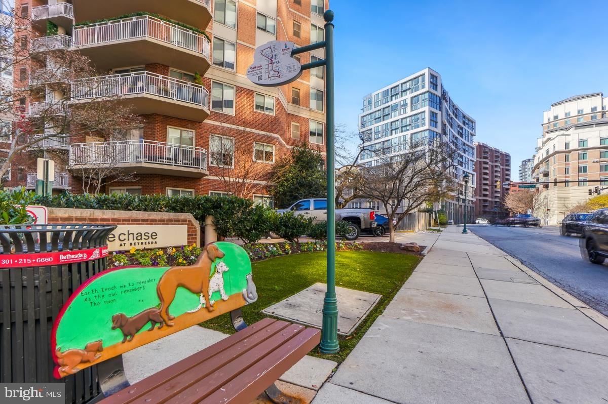 THE CHASE AT BETHESDA - Residential