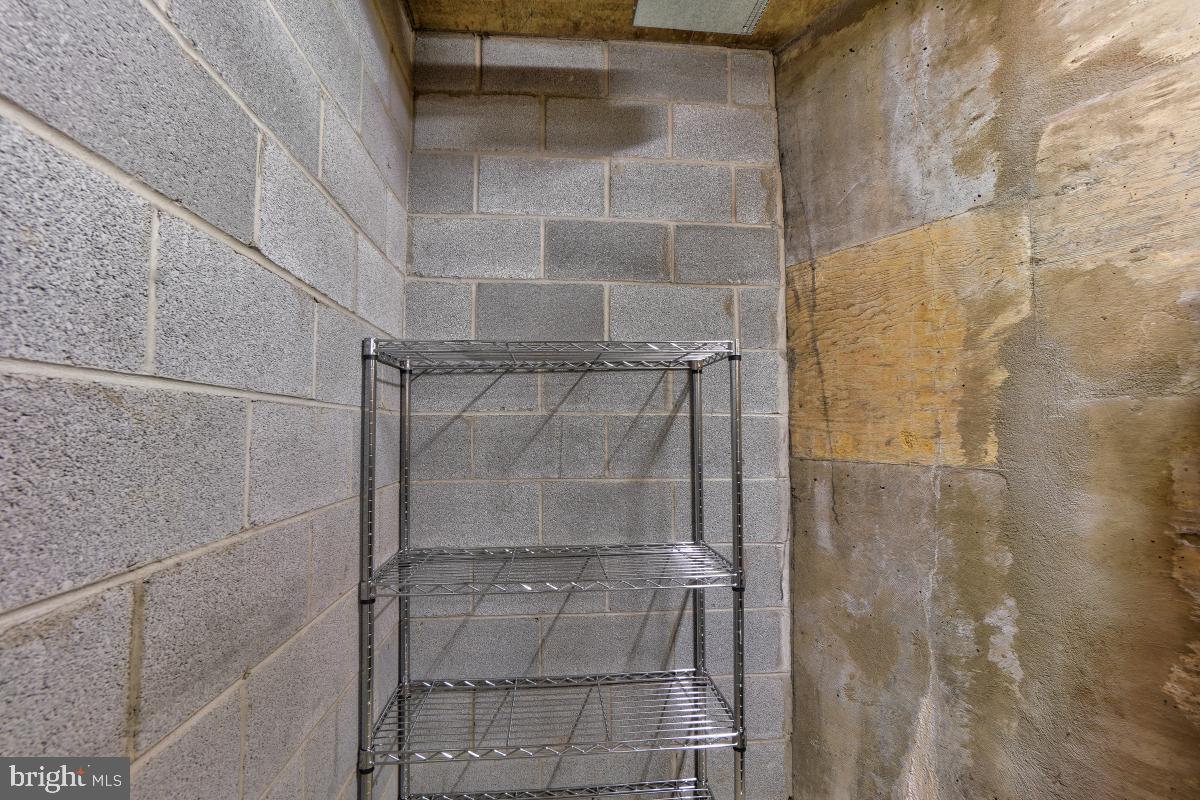 THE CHASE AT BETHESDA - Residential