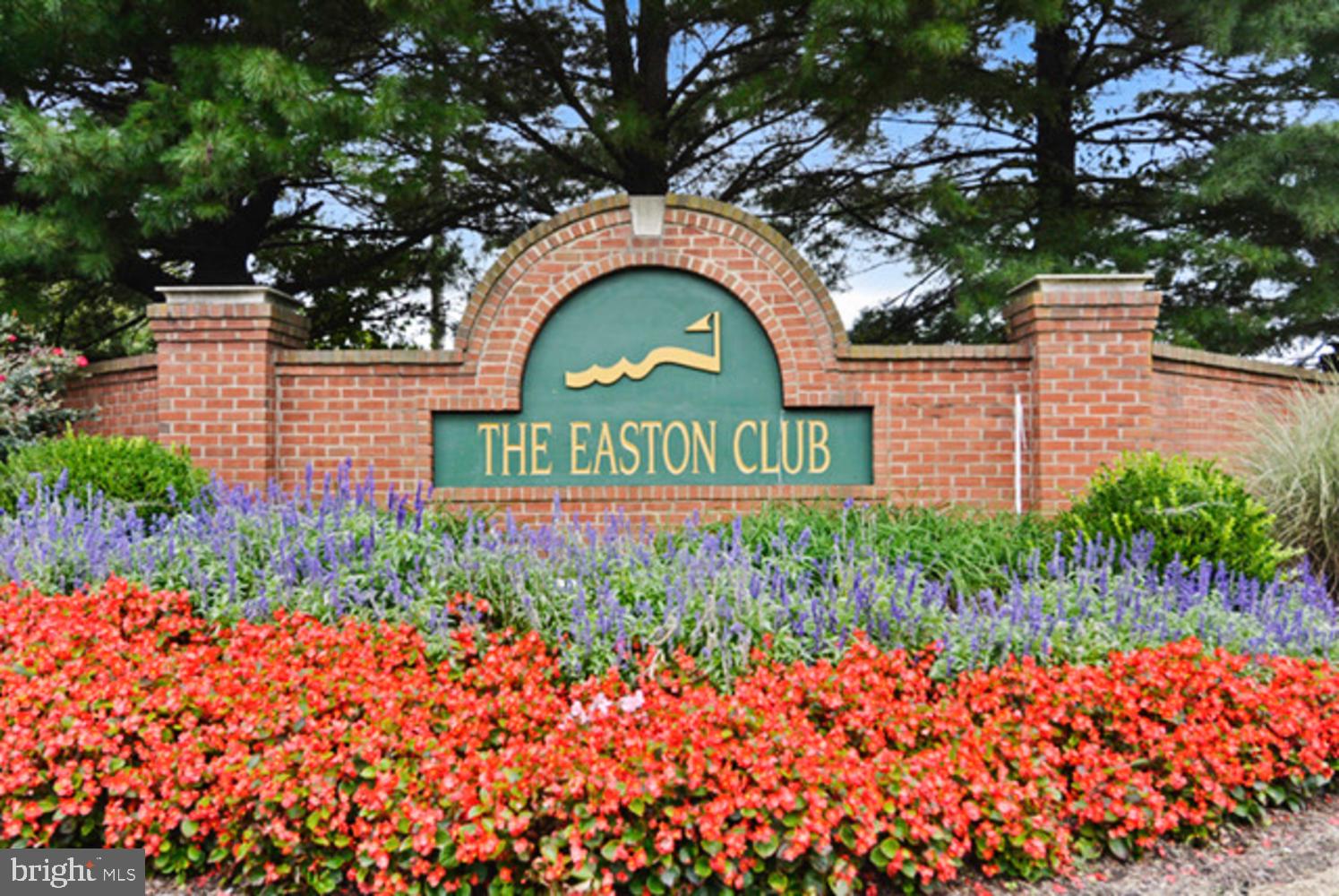EASTON CLUB - Residential