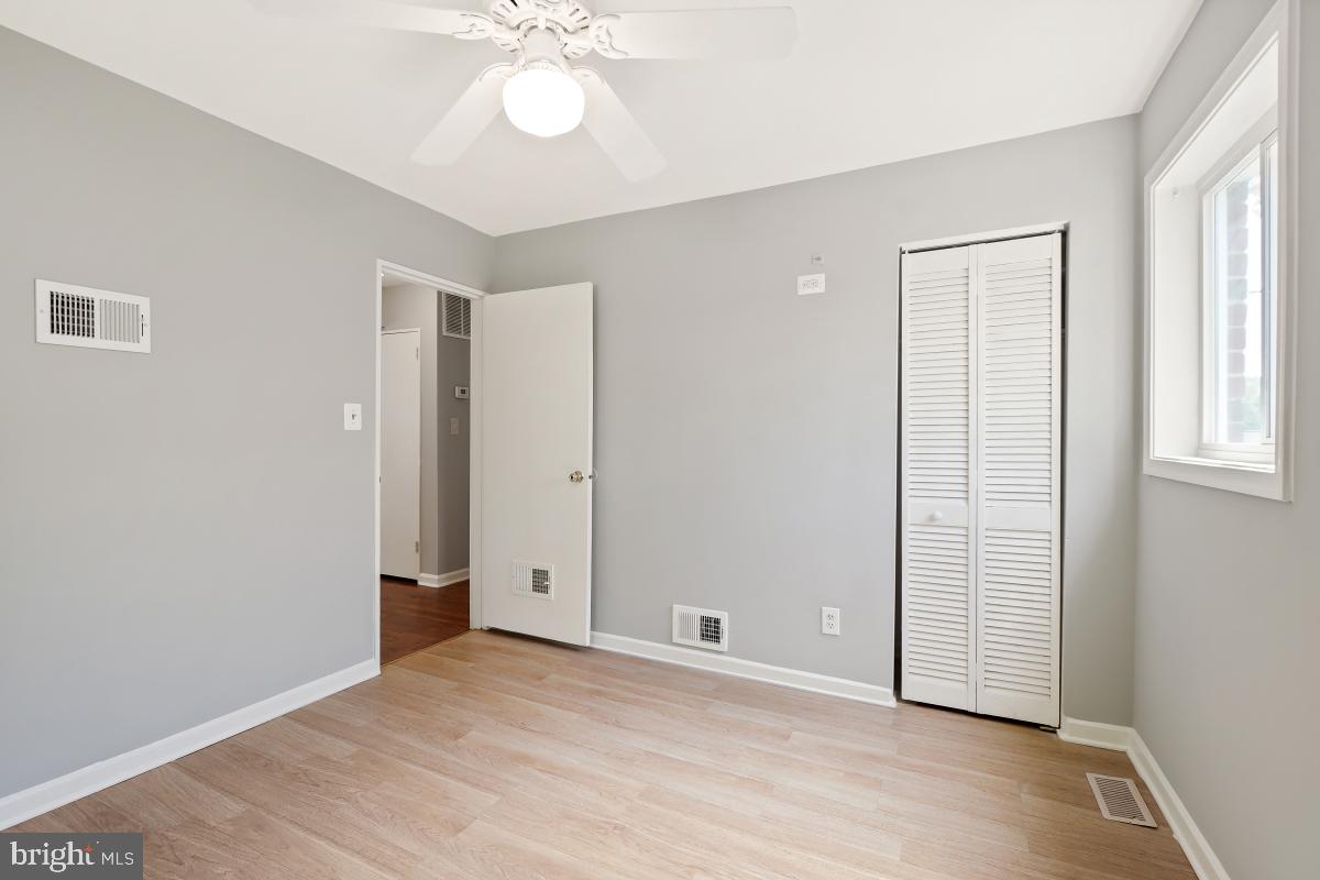 WHEATON WOODS - Residential