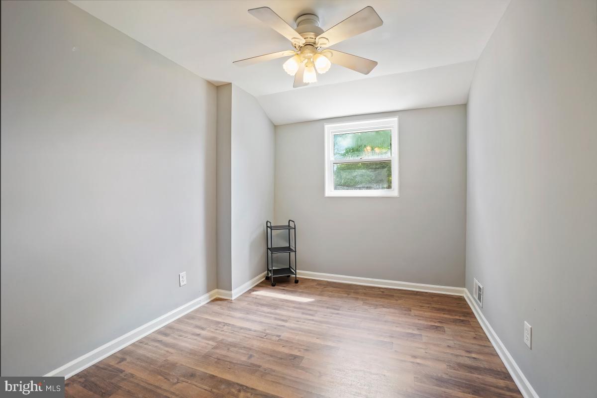 WHEATON WOODS - Residential