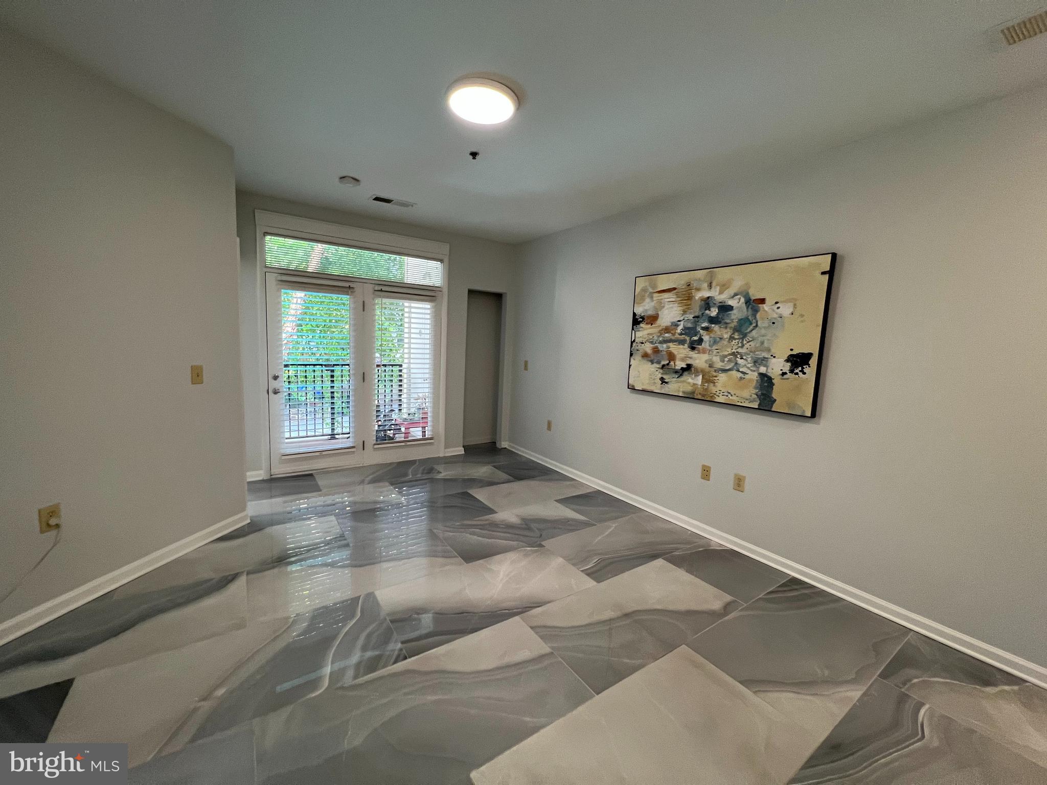 1201 EAST WEST HIGHWAY 228