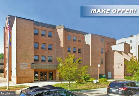 Photo of 213 W Chestnut Street, LANCASTER, PA 17603 (MLS # PALA2072726)