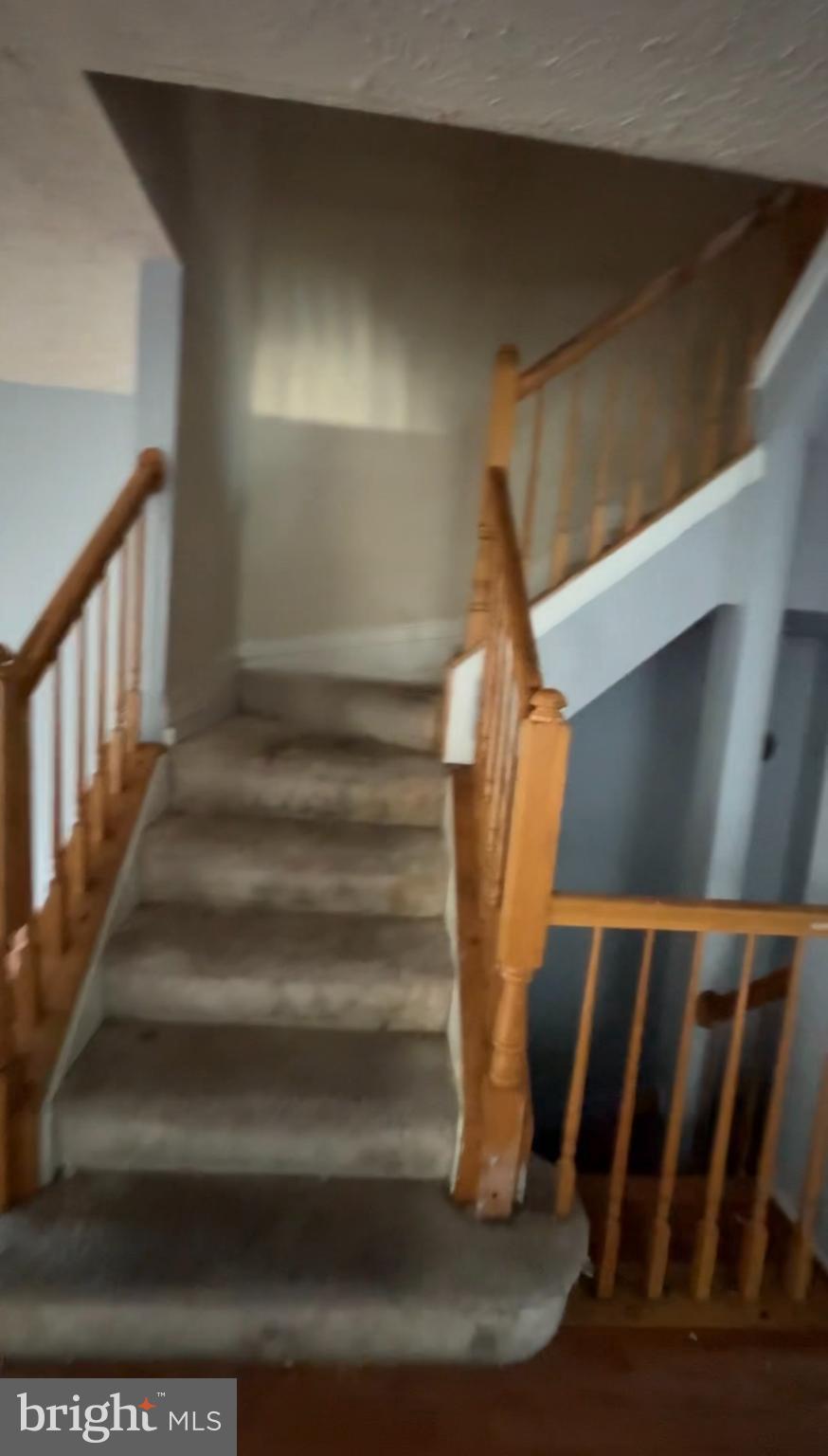 HILL OAKS CONDO - Residential