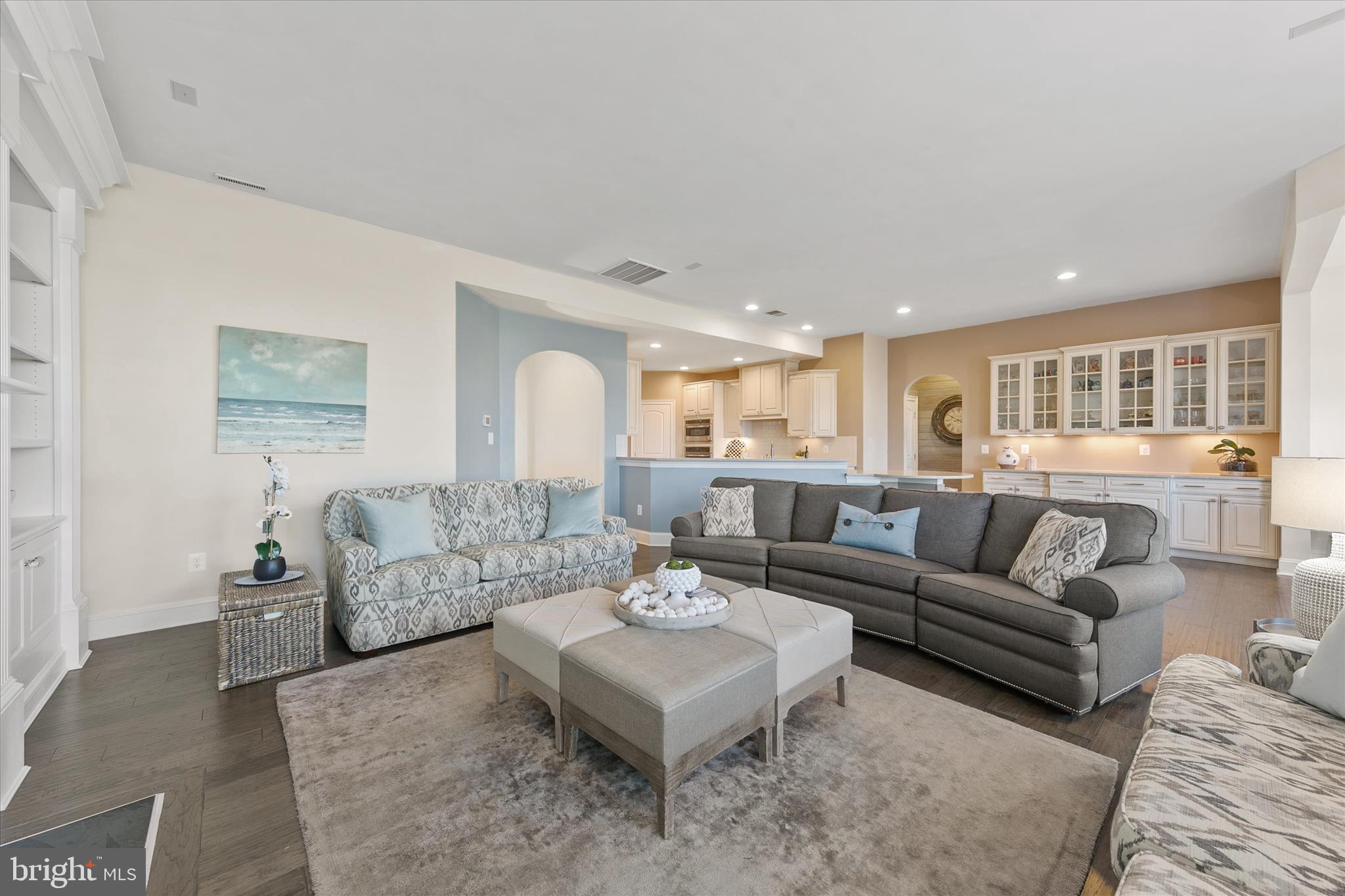 PENINSULA - Residential