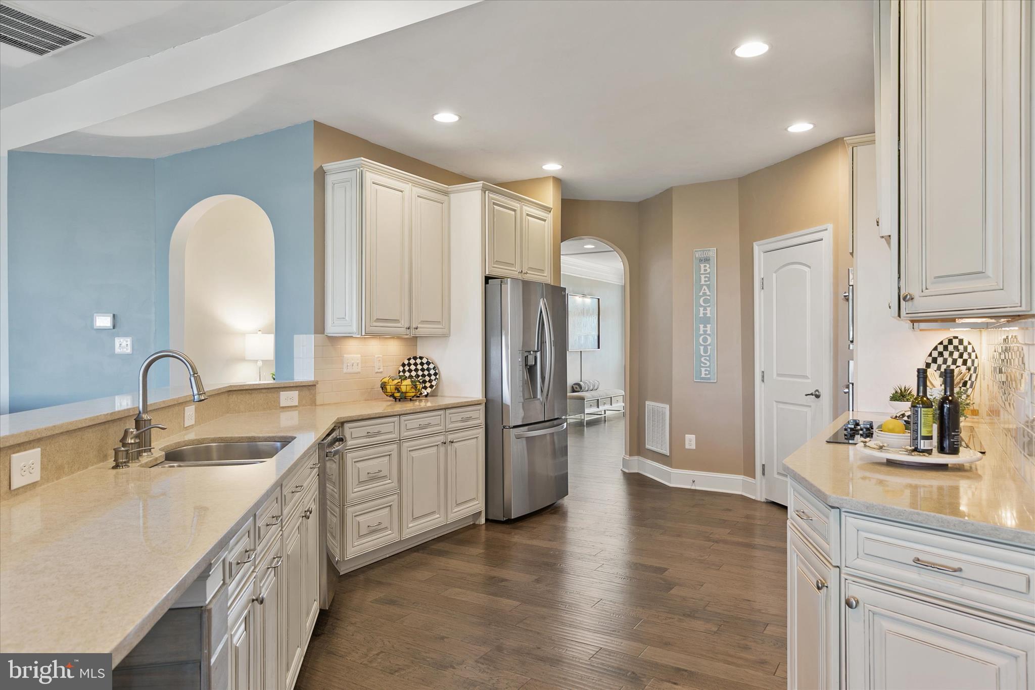 PENINSULA - Residential