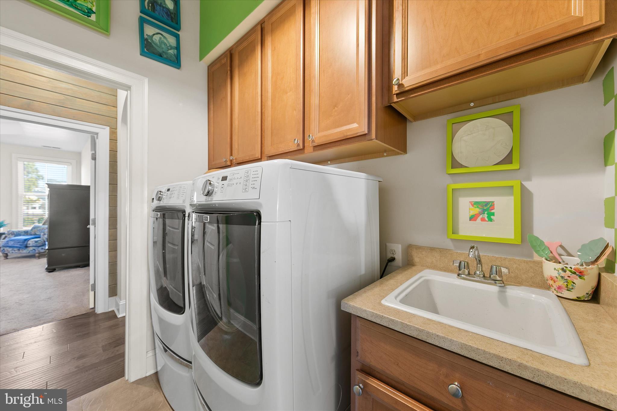 PENINSULA - Residential