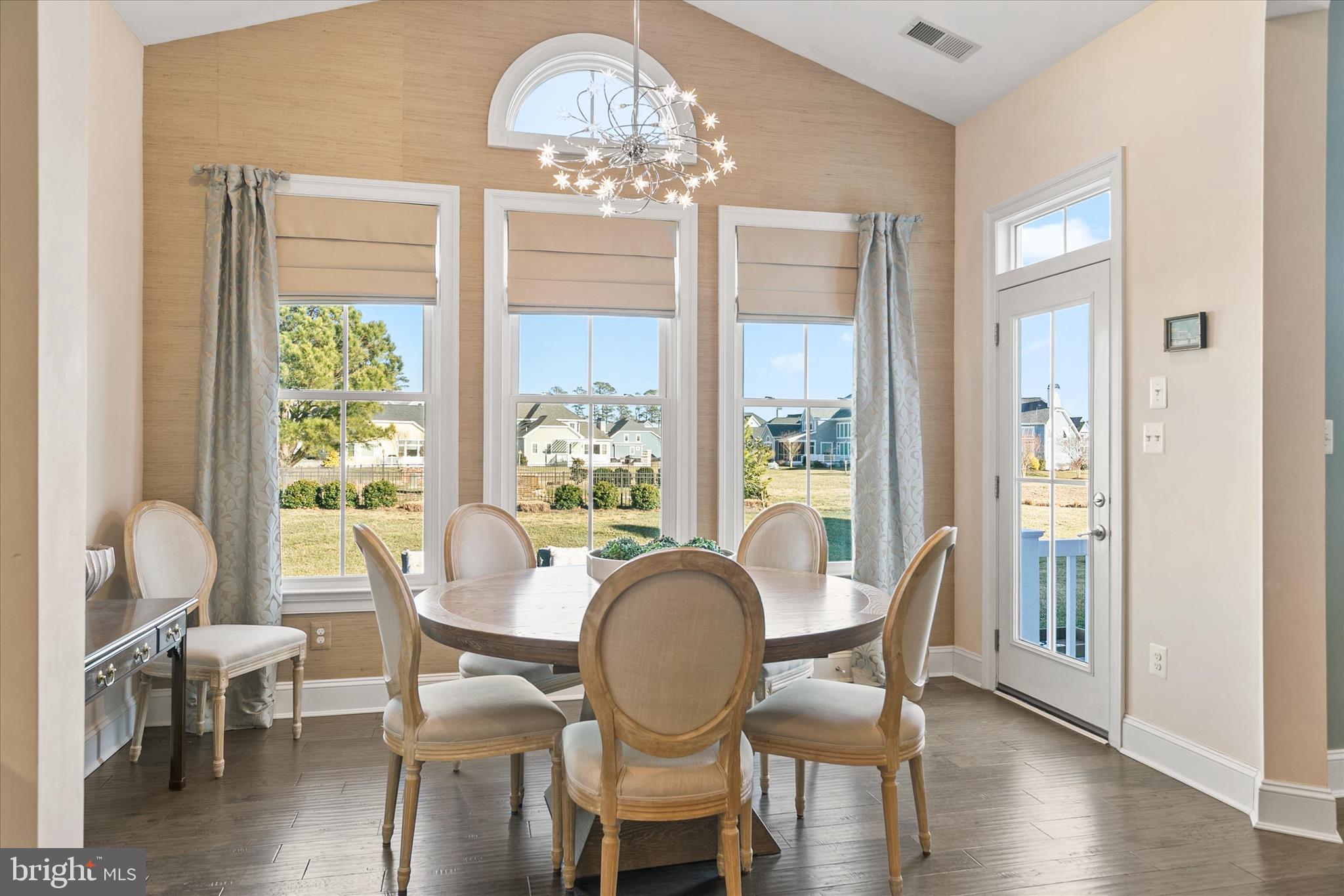 PENINSULA - Residential