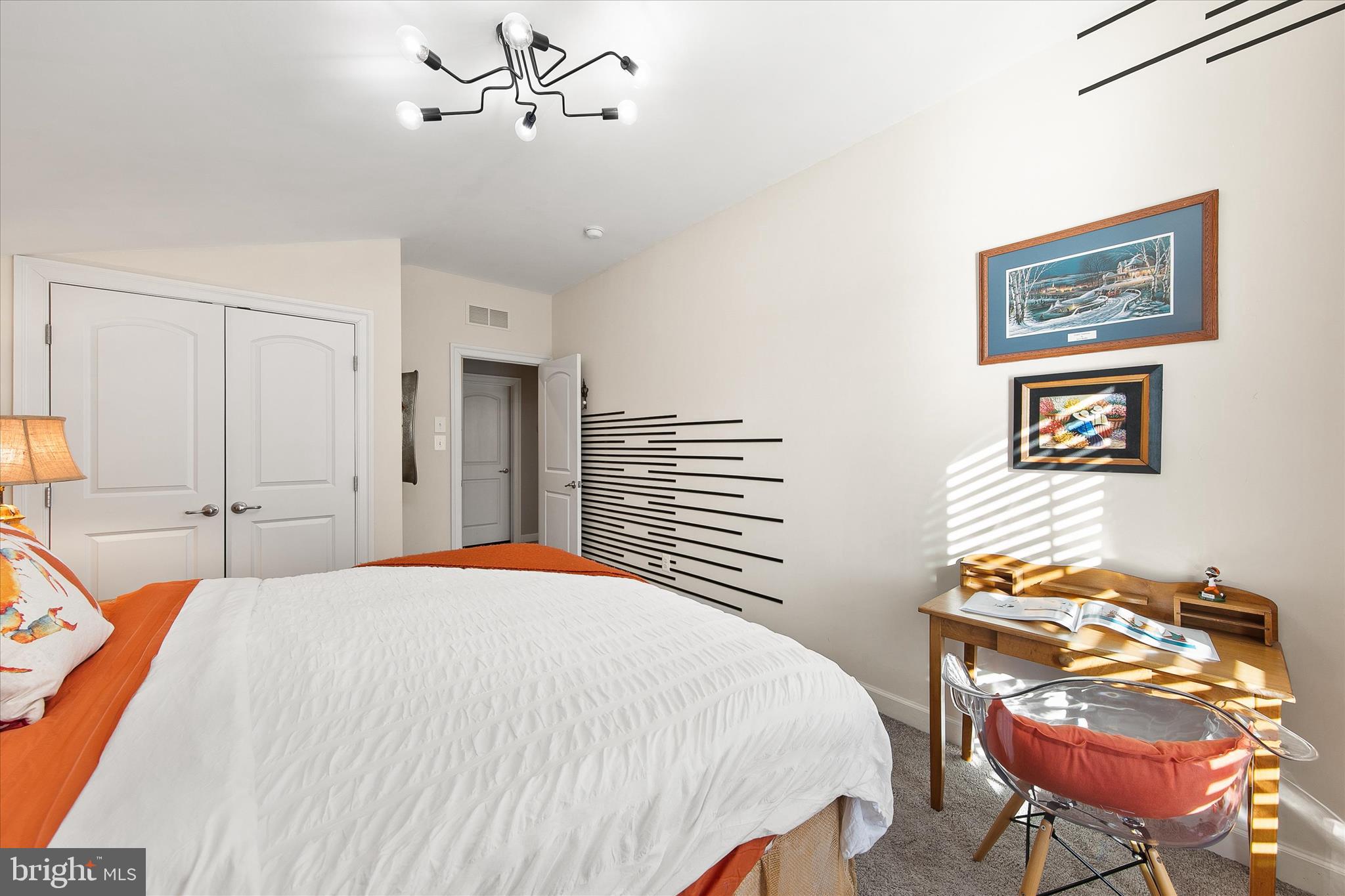 PENINSULA - Residential