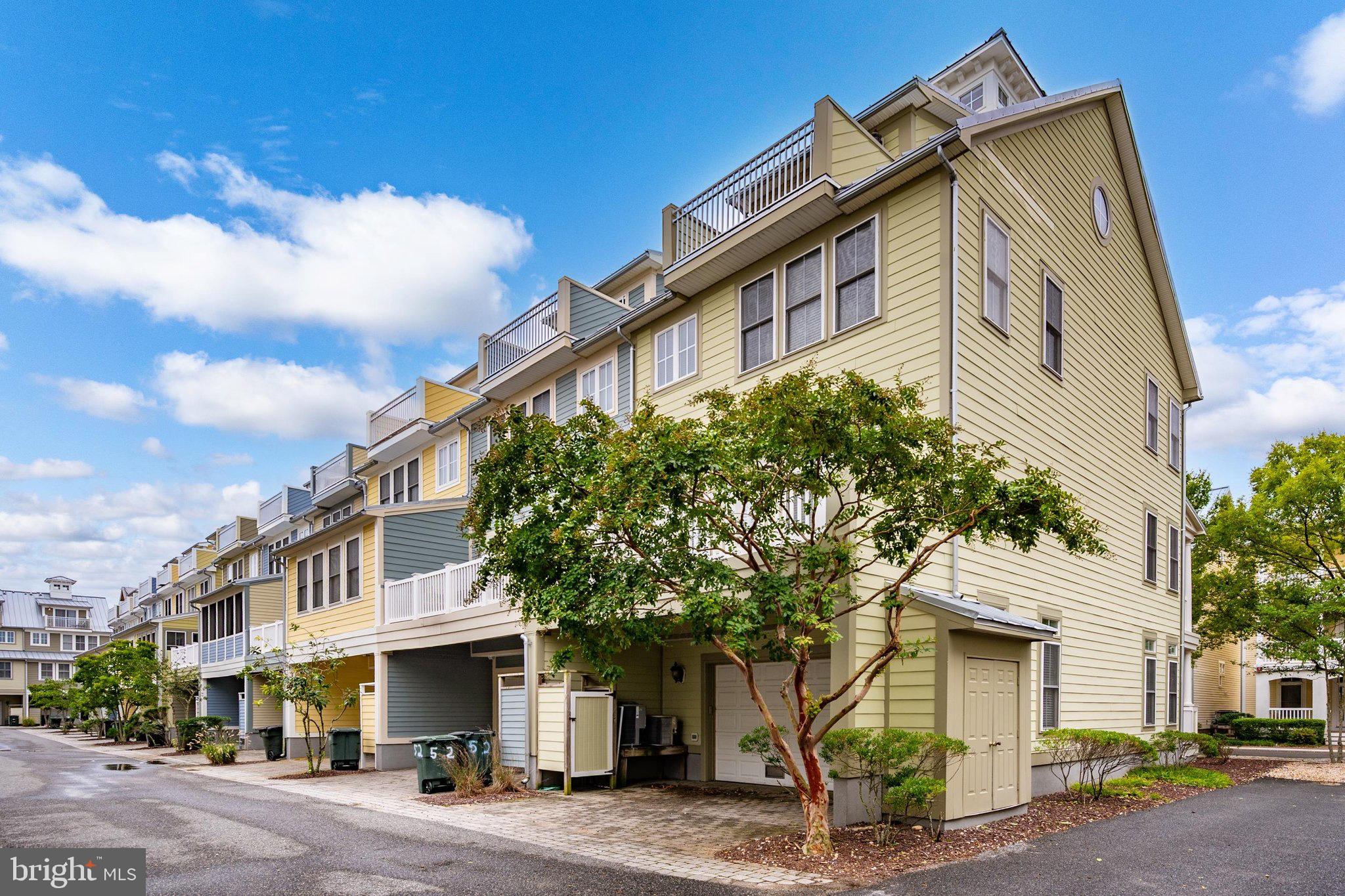 54 ISLAND EDGE DRIVE