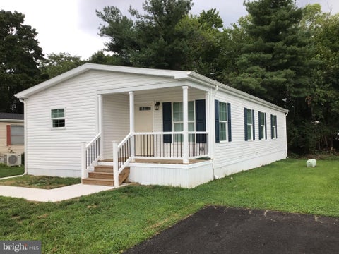 Mobile Home For Sale - 5102 Galen Drive<br/> MORRISVILLE, PA 19067