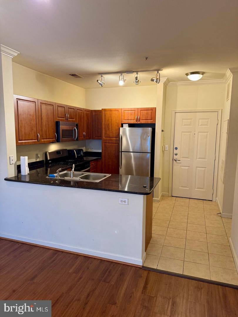 12945 CENTRE PARK CIRCLE 204