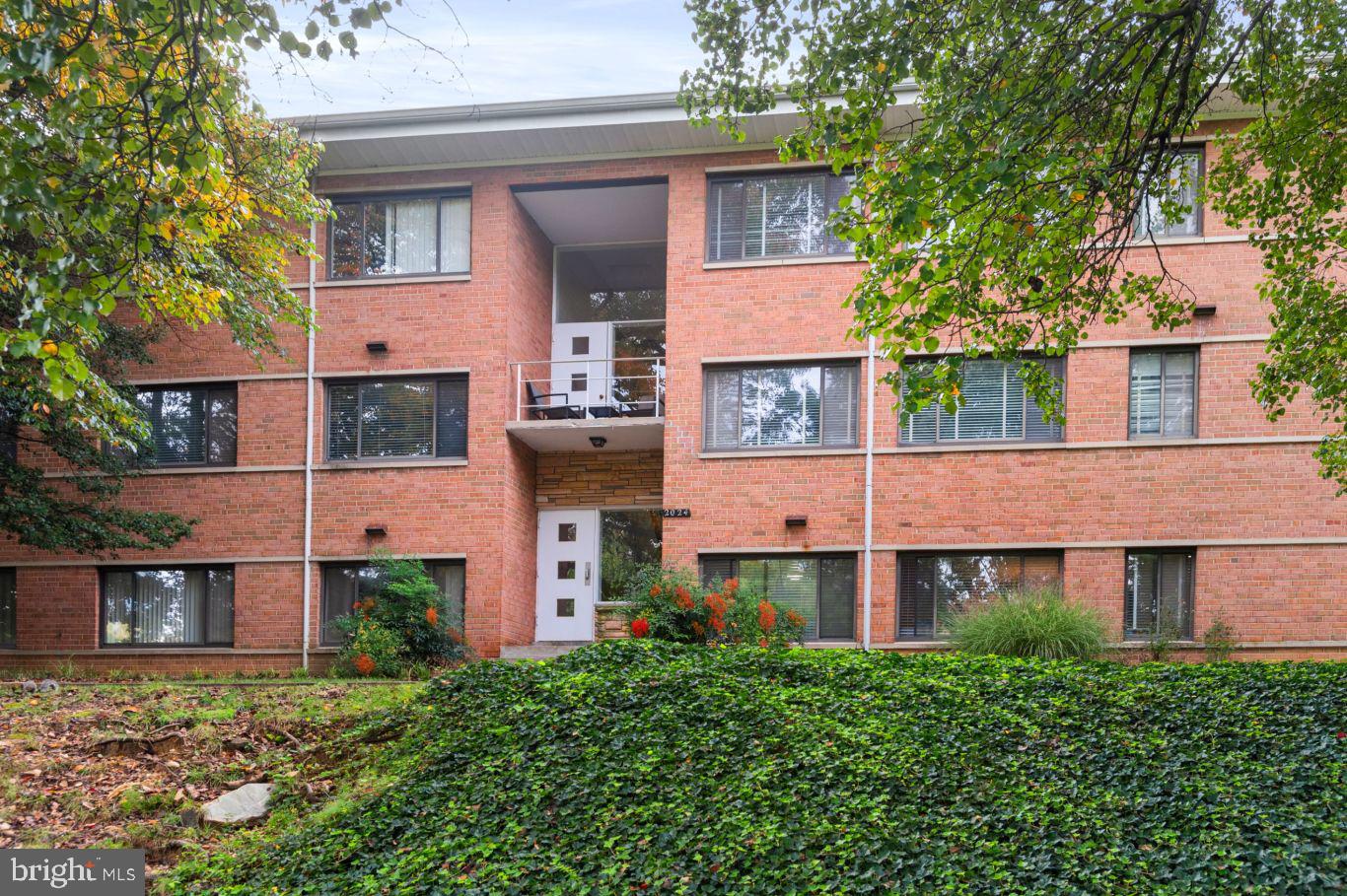 NORTH ARLINGTON - Residential Lease