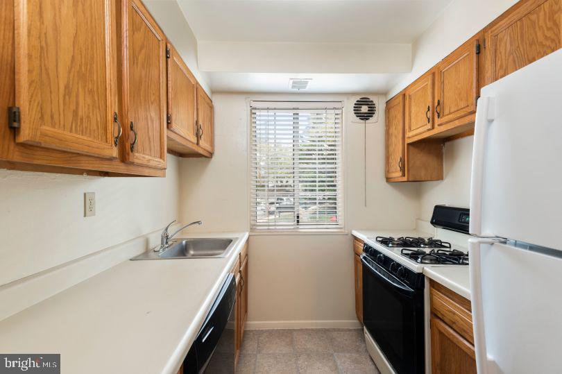 1920 NORTH CALVERT STREET 2 BR 1 BA