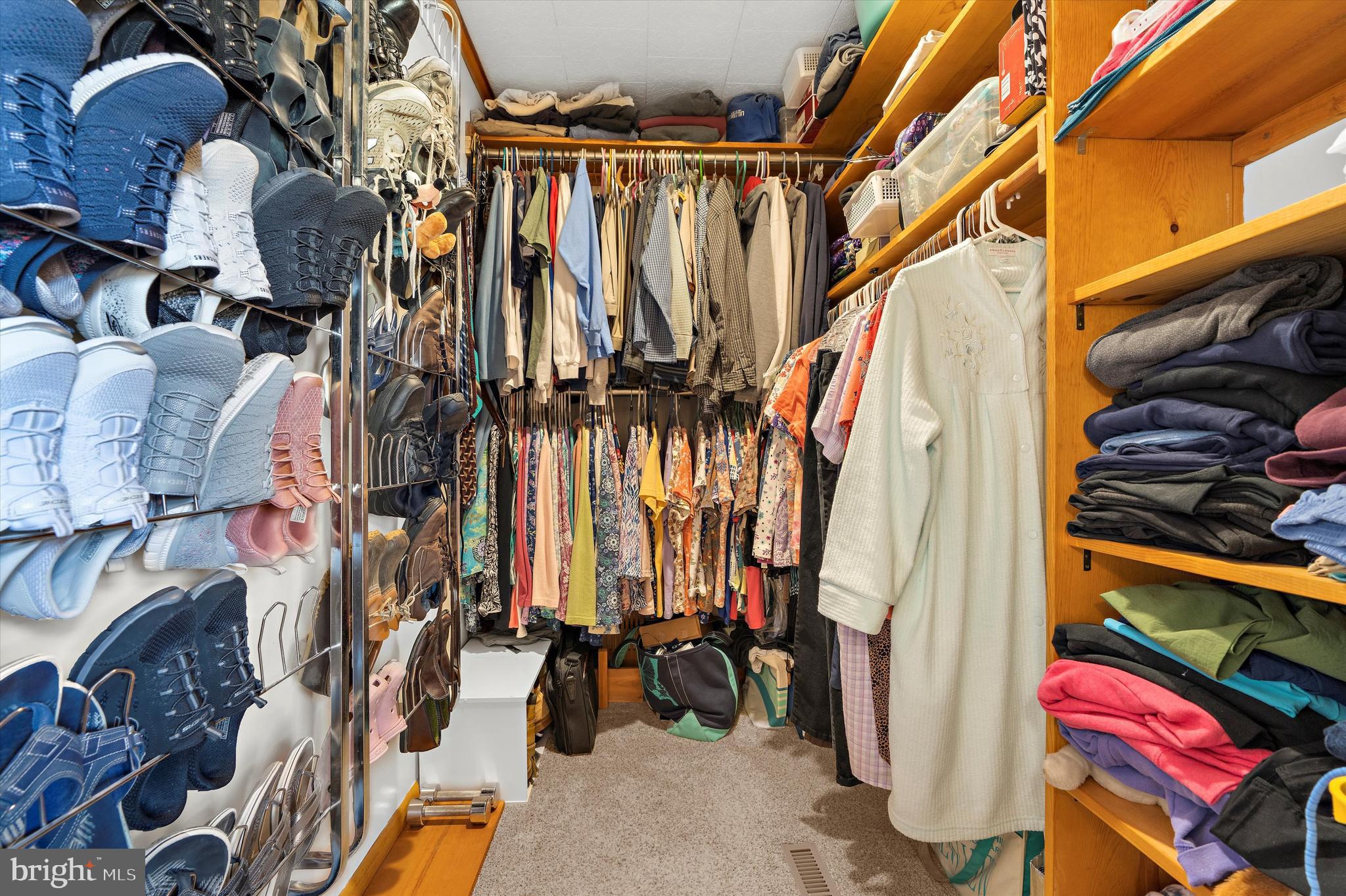 COLLEGE HEIGHTS - Residential