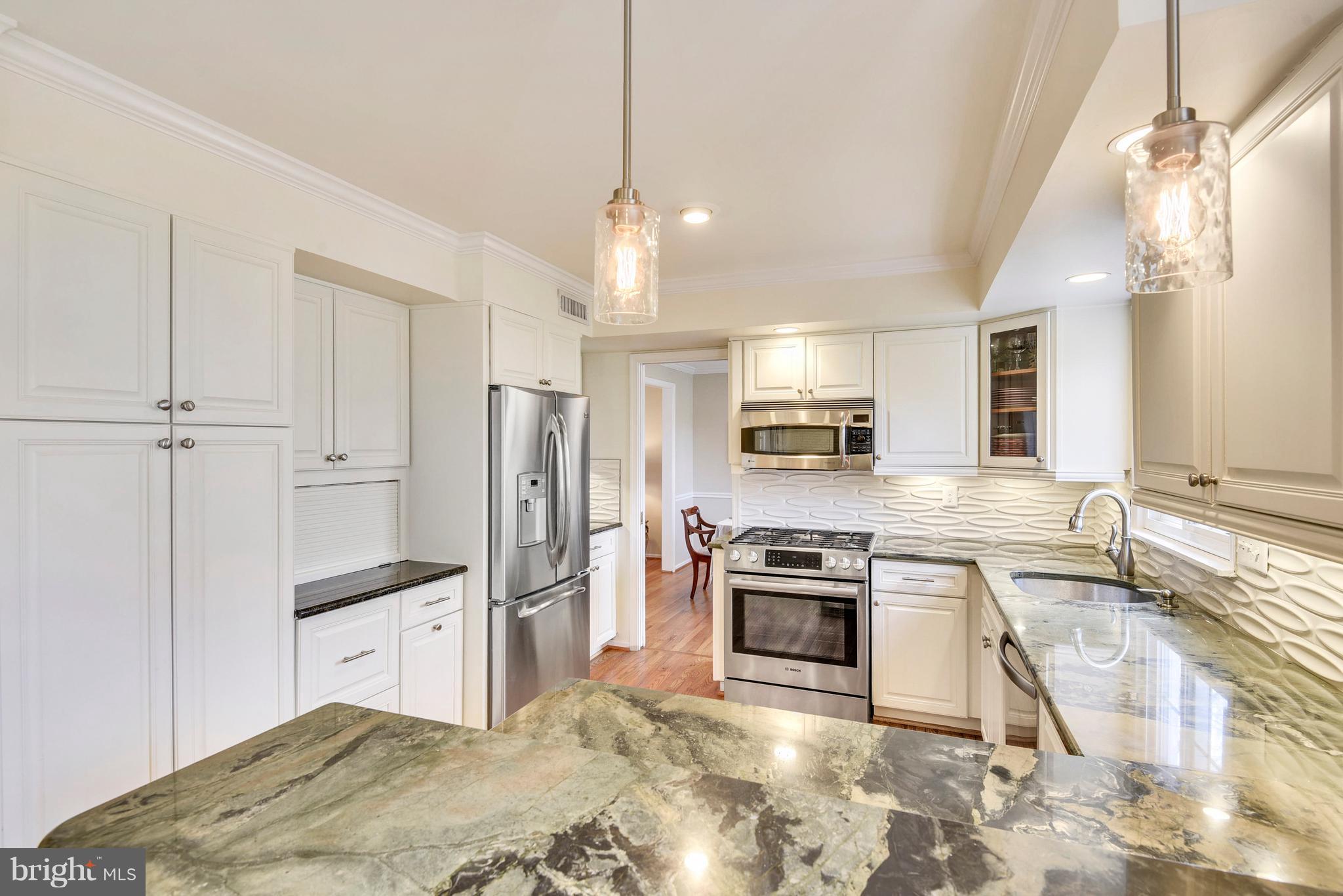 SEMINARY RIDGE - Residential