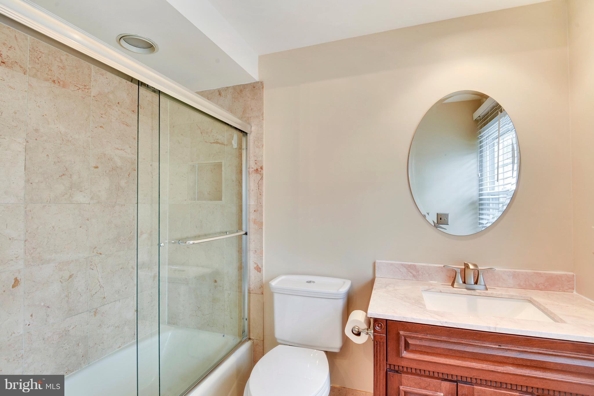 SEMINARY RIDGE - Residential